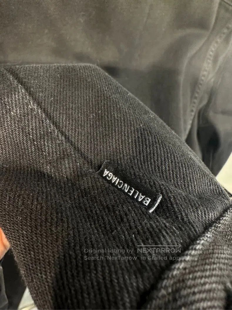 Balenciaga Balenciaga Embroidered Logo Denim Jacket. Size US XL / EU 56 / 4 - 3 Thumbnail