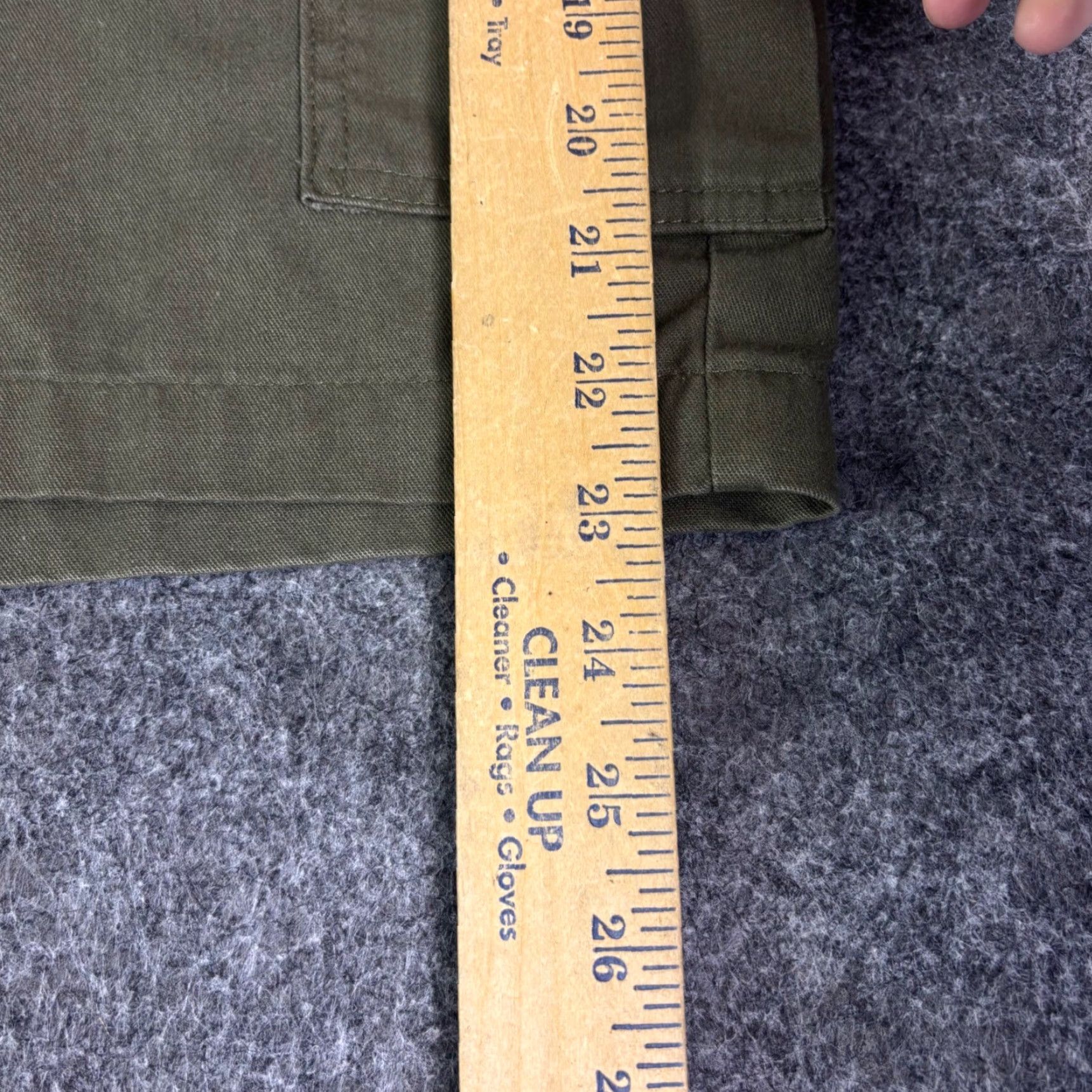Dickies Dickies Cargo Shorts Olive Green Relaxed Fit Workwear Twill Size 35 Men Casual Shorts Cargo Pocket 80s Style Size US 35 - 5 Thumbnail