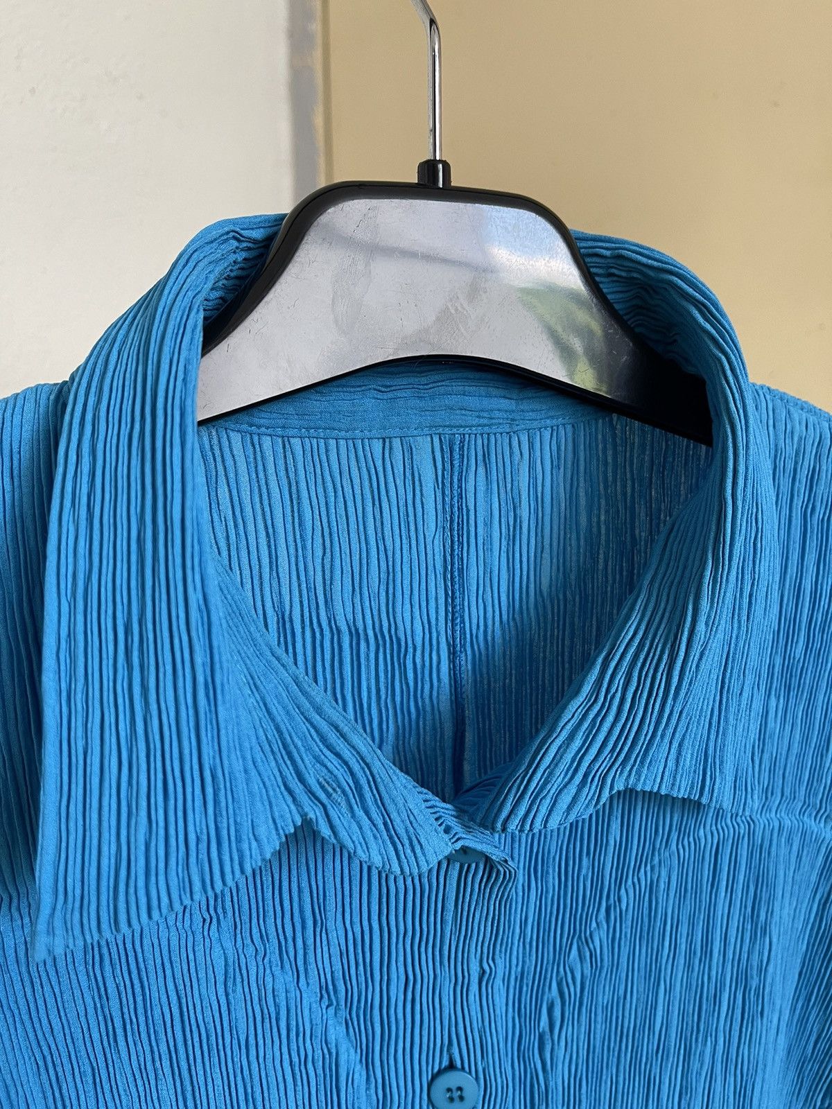 Issey Miyake × Pleats Please Issey Miyake Issey Miyake Pleated Button Up White Label Size M / US 6-8 / IT 42-44 - 5 Thumbnail