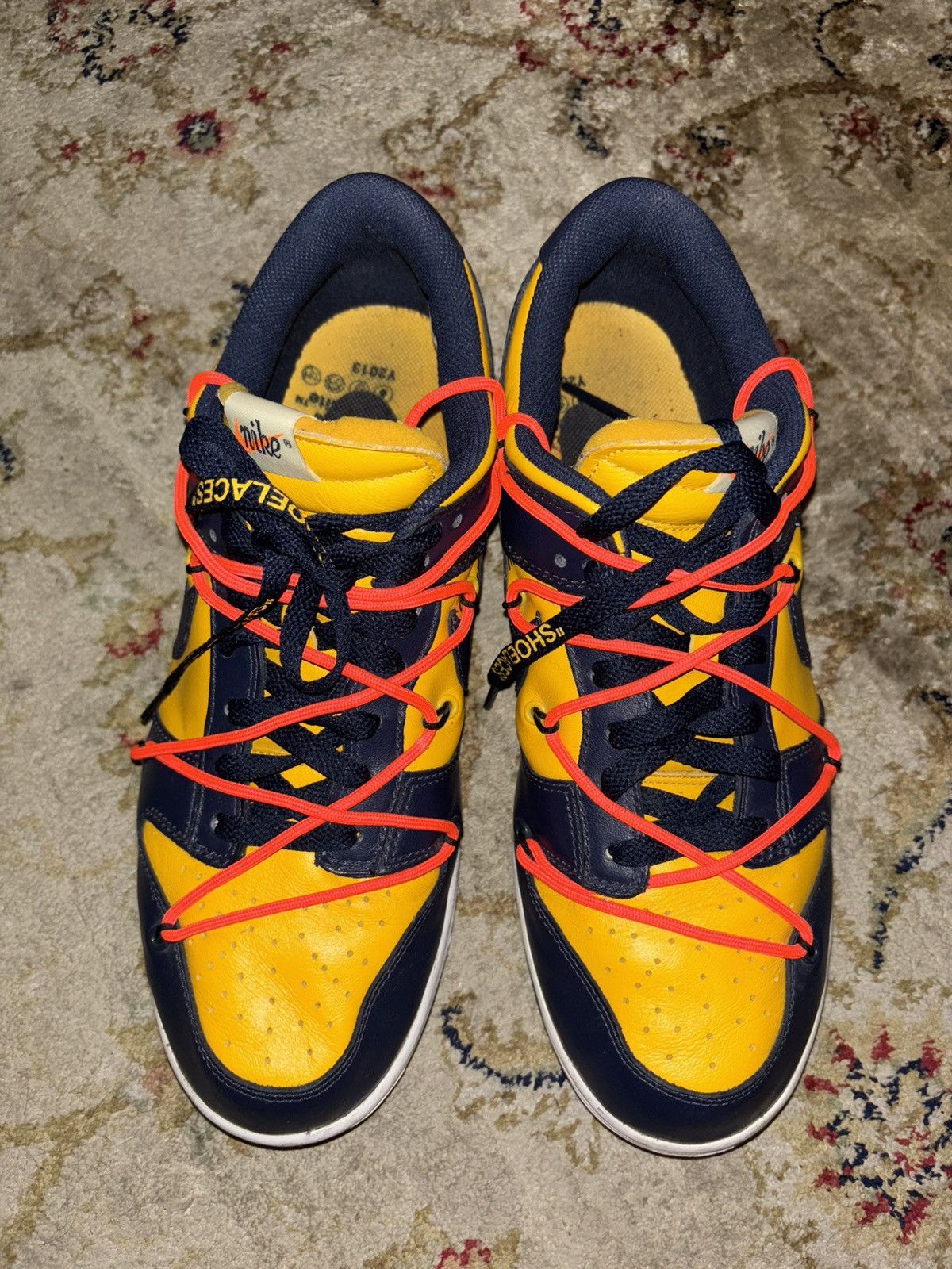 Nike × Off-White Nike x off white Size US 10.5 / EU 43-44 - 1 Thumbnail