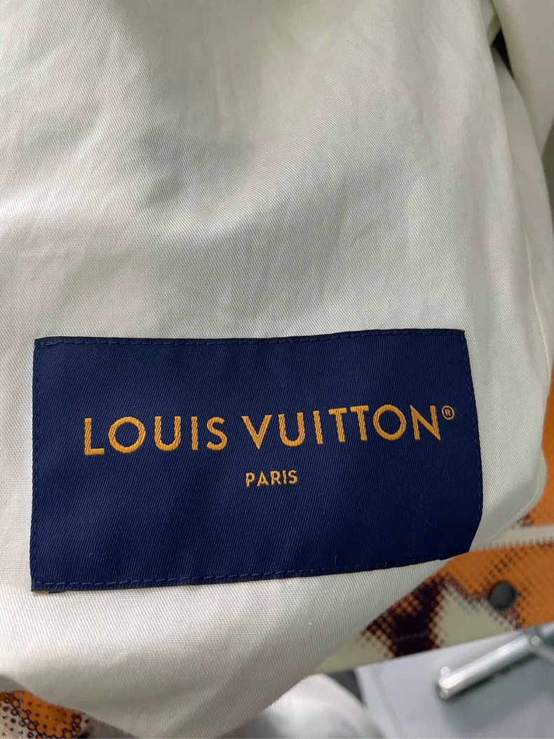 Louis Vuitton Louis Vuitton 24 New Map Full Print Hooded Jacket 2501-Next Size US S / EU 44-46 / 1 - 3 Thumbnail