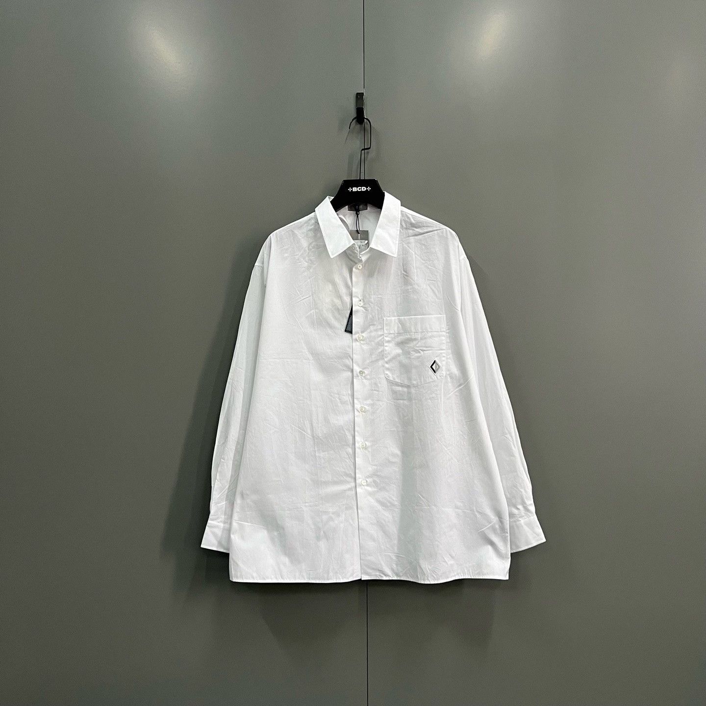 Dior Dior Embroidered White Shirt xxs Men Size US XXS / EU 40 - 1 Thumbnail