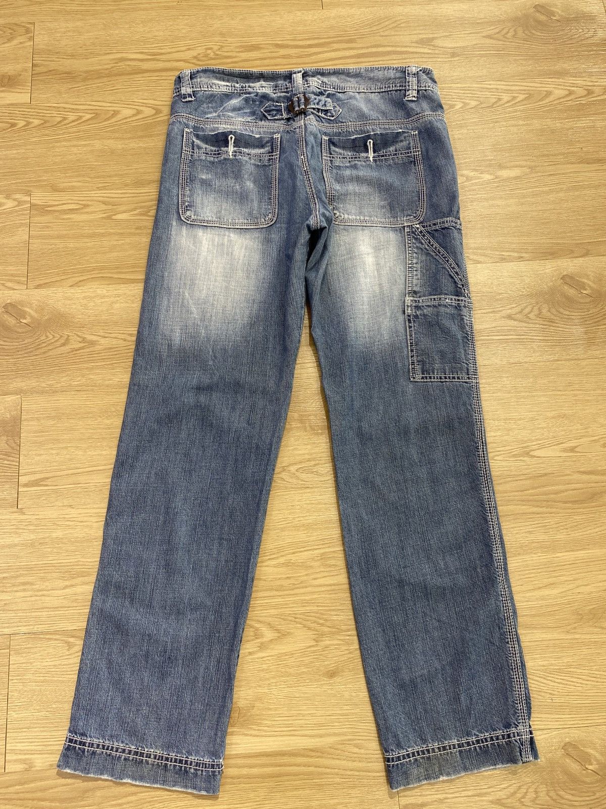 Japanese Brand Japanese Brand Faded Blue Wash Buckle Back Style Jeans Size US 32 / EU 48 - 3 Thumbnail