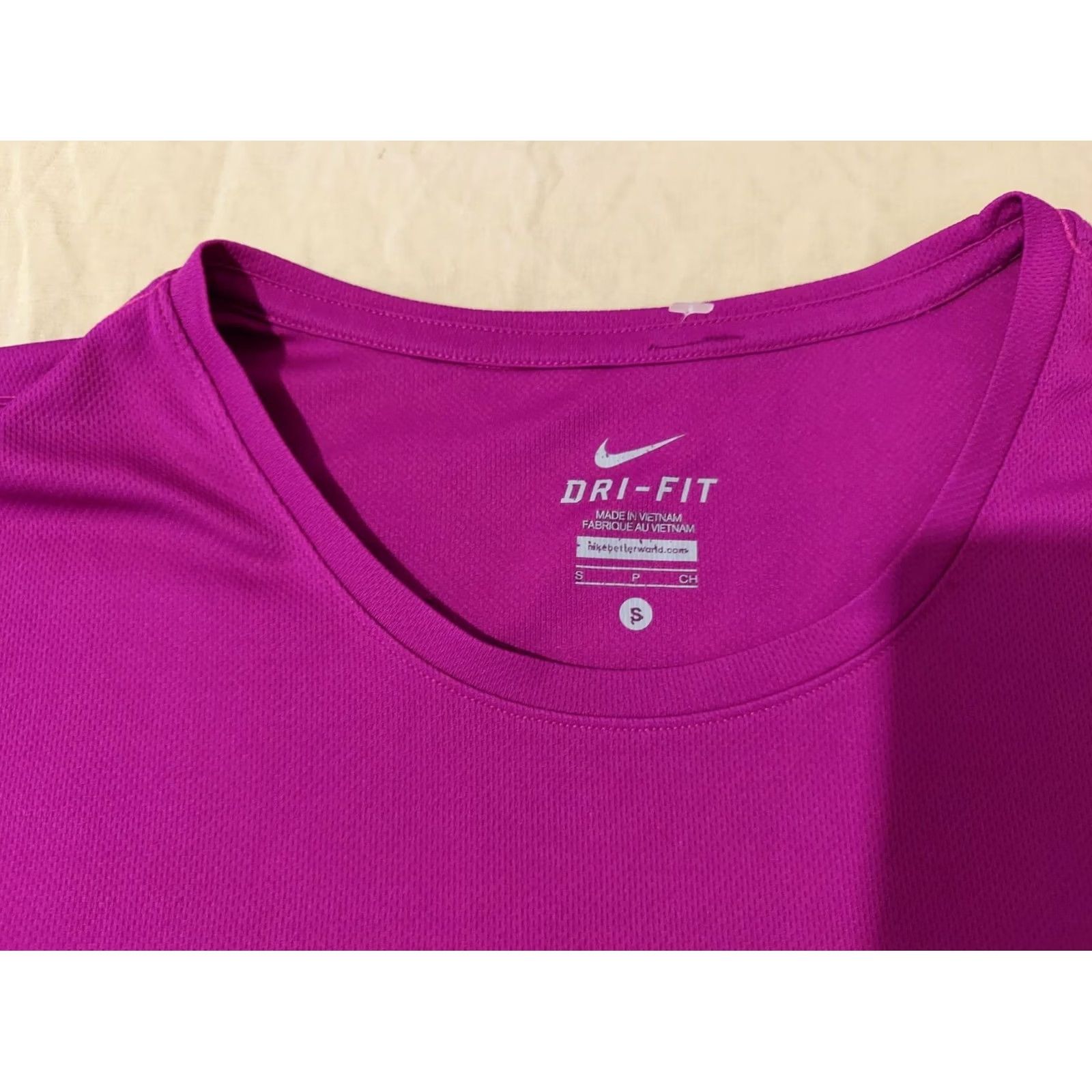Nike Womens Nike Shirt Small Purple Athletic Gym Workout Size S / US 4 / IT 40 - 3 Thumbnail