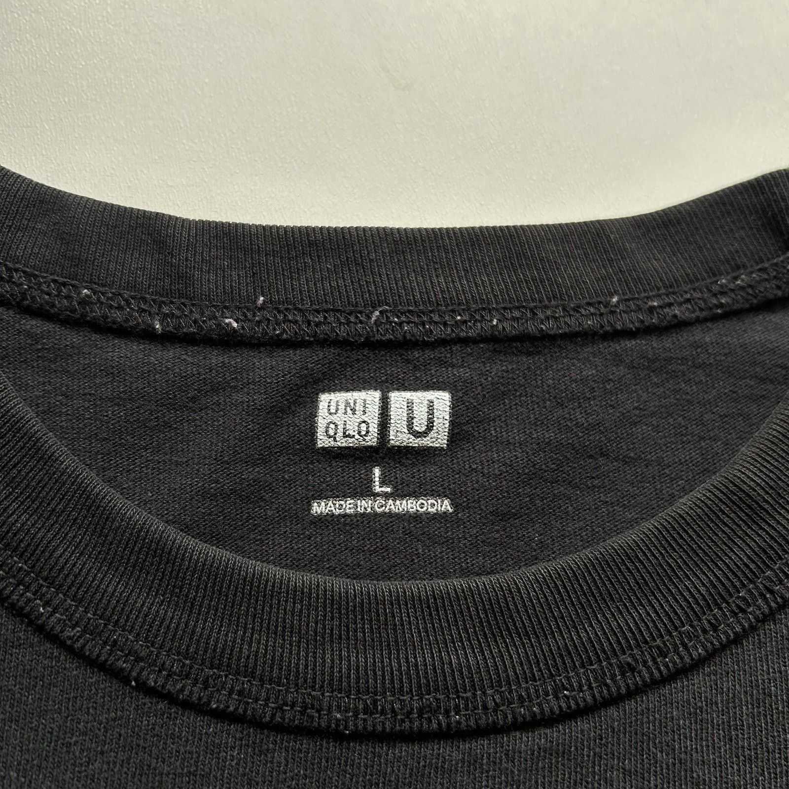 Uniqlo × Vintage Vintage Sun Faded Black T-Shirt Size Large Y2K Uniqlo Rare Size US L / EU 52-54 / 3 - 3 Thumbnail