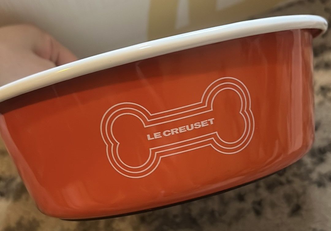 Other Le Creuset Enamel on Steel Large Dog Bowl, 6 Cups, Orange Size ONE SIZE - 2 Thumbnail