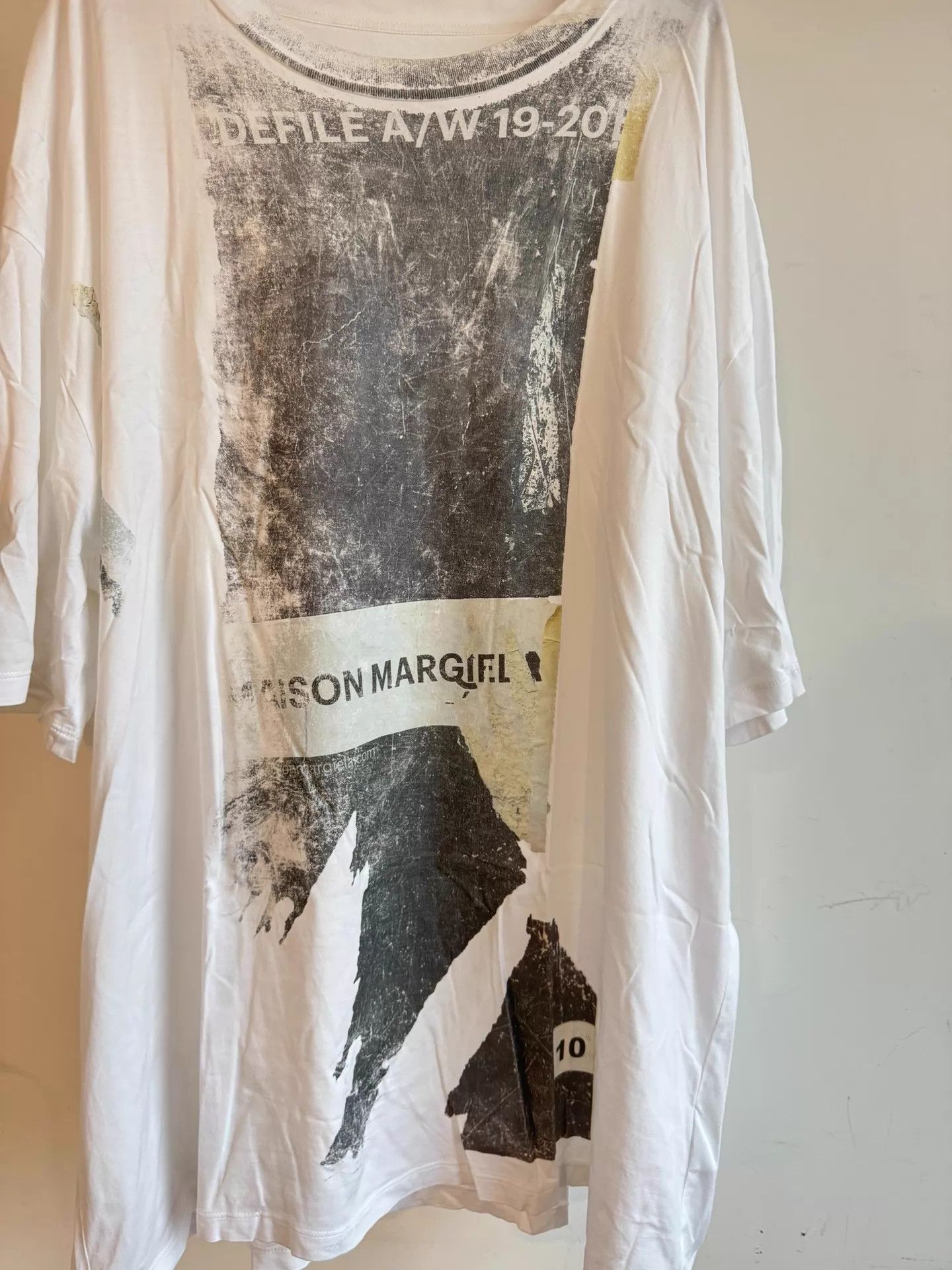 Maison Margiela MM 19AW Printed SS Tee | Cha Eun-woo Worn Size 52 Size US L / EU 52-54 / 3 - 5 Thumbnail