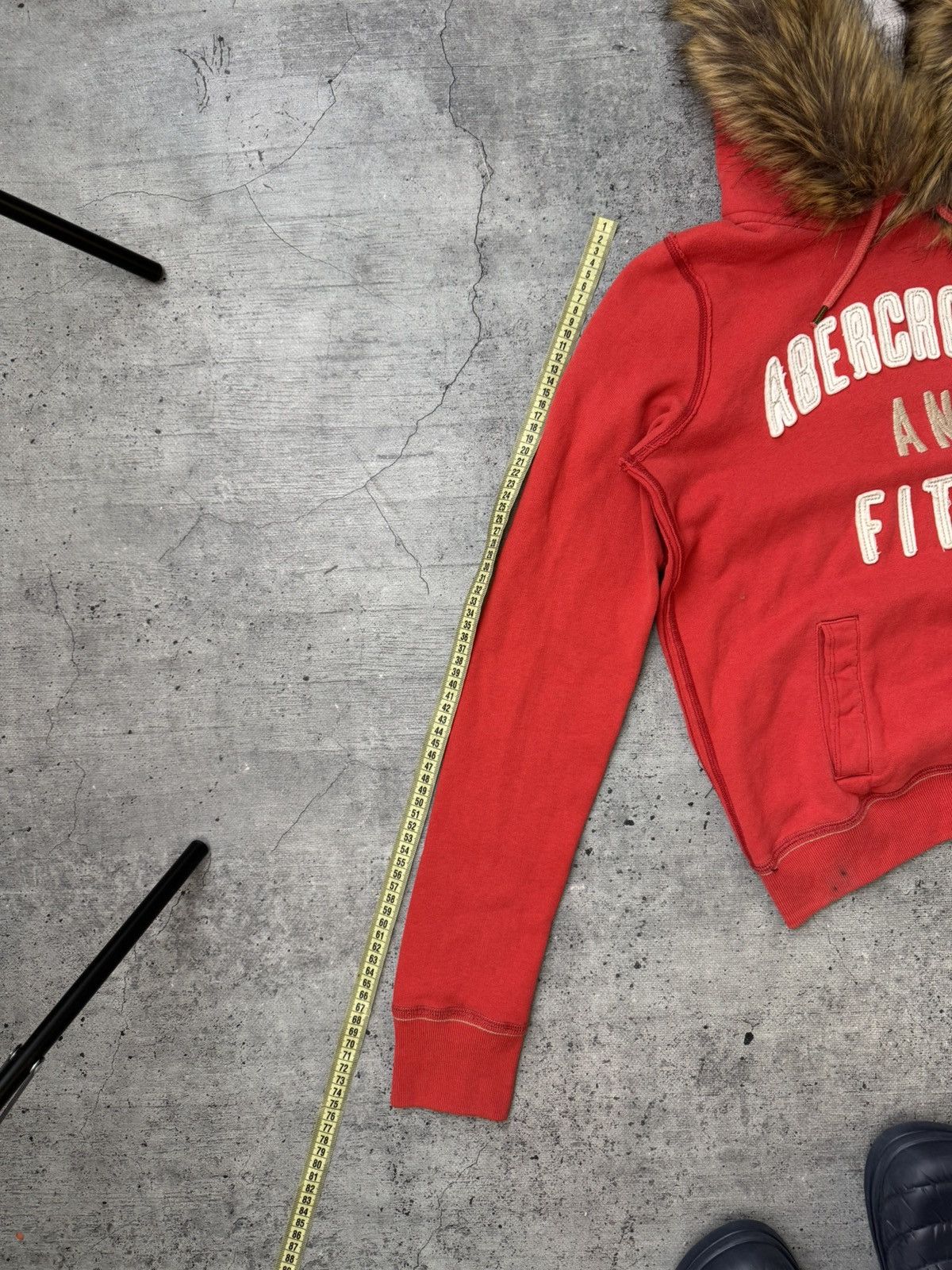 Abercrombie & Fitch Abercrombie & Fitch Y2K LGB IfSixWasNine Faux Fur Zip Hoodie Size US S / EU 44-46 / 1 - 7 Thumbnail