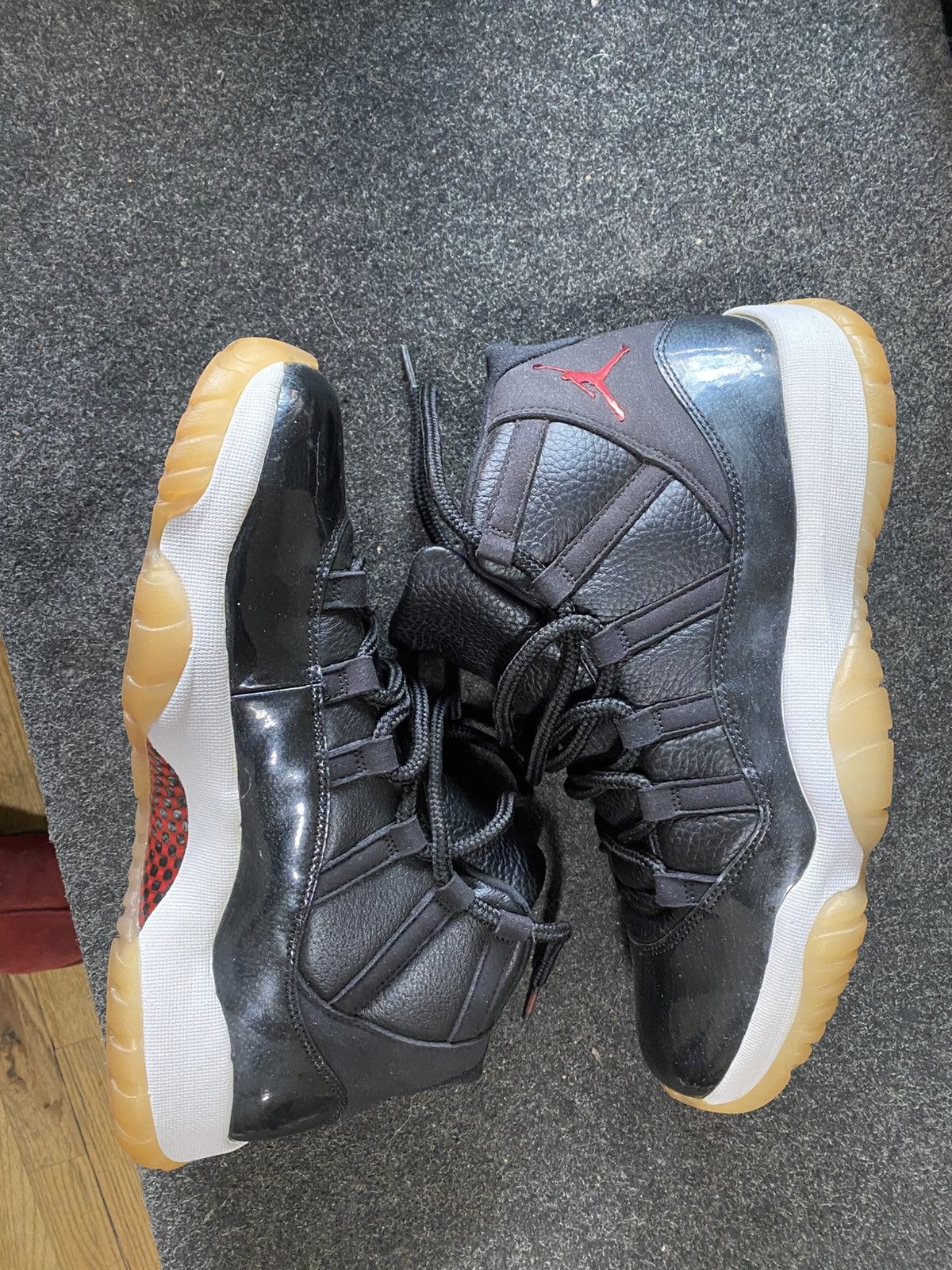 Jordan Brand jordan 11 retro 72-10 Size US 10.5 / EU 43-44 - 2 Thumbnail
