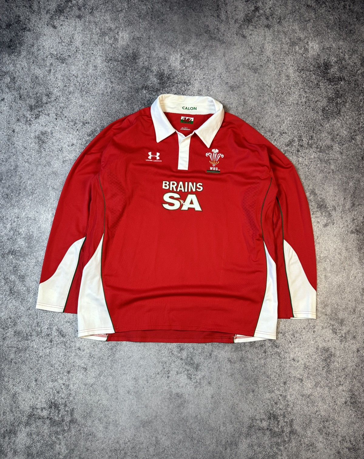 Under Armour × Vintage Vintage Under Armour Wales Rugby Jersey Streetwear Rare 3XL Size US XXL / EU 58 / 5 - 1 Thumbnail