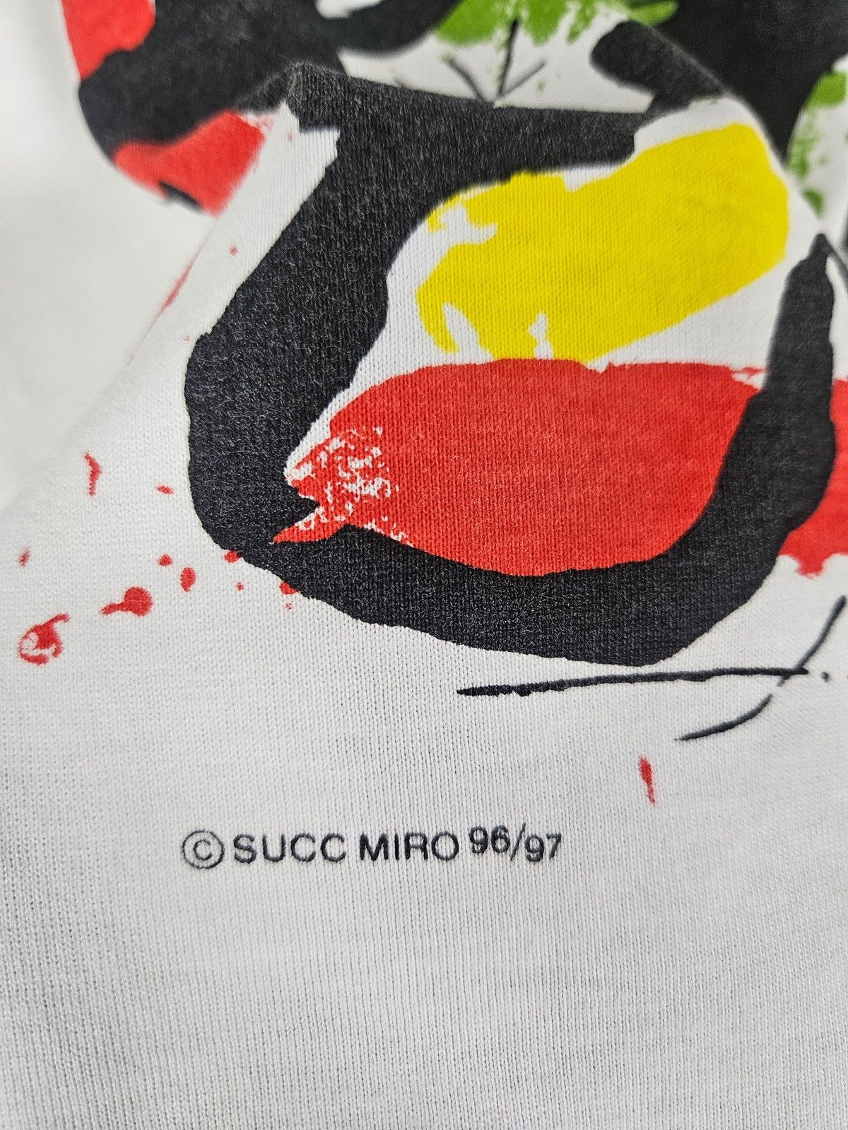 Vintage Vintage 90s Suc Joan Miro Art Printed Tee shirt Size US M / EU 48-50 / 2 - 4 Thumbnail
