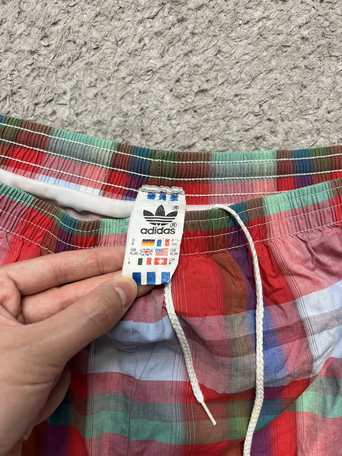 Adidas Rare Shorts Adidas Vintage 80’s Oldschool Nylon Size US 36 / EU 52 - 4 Thumbnail