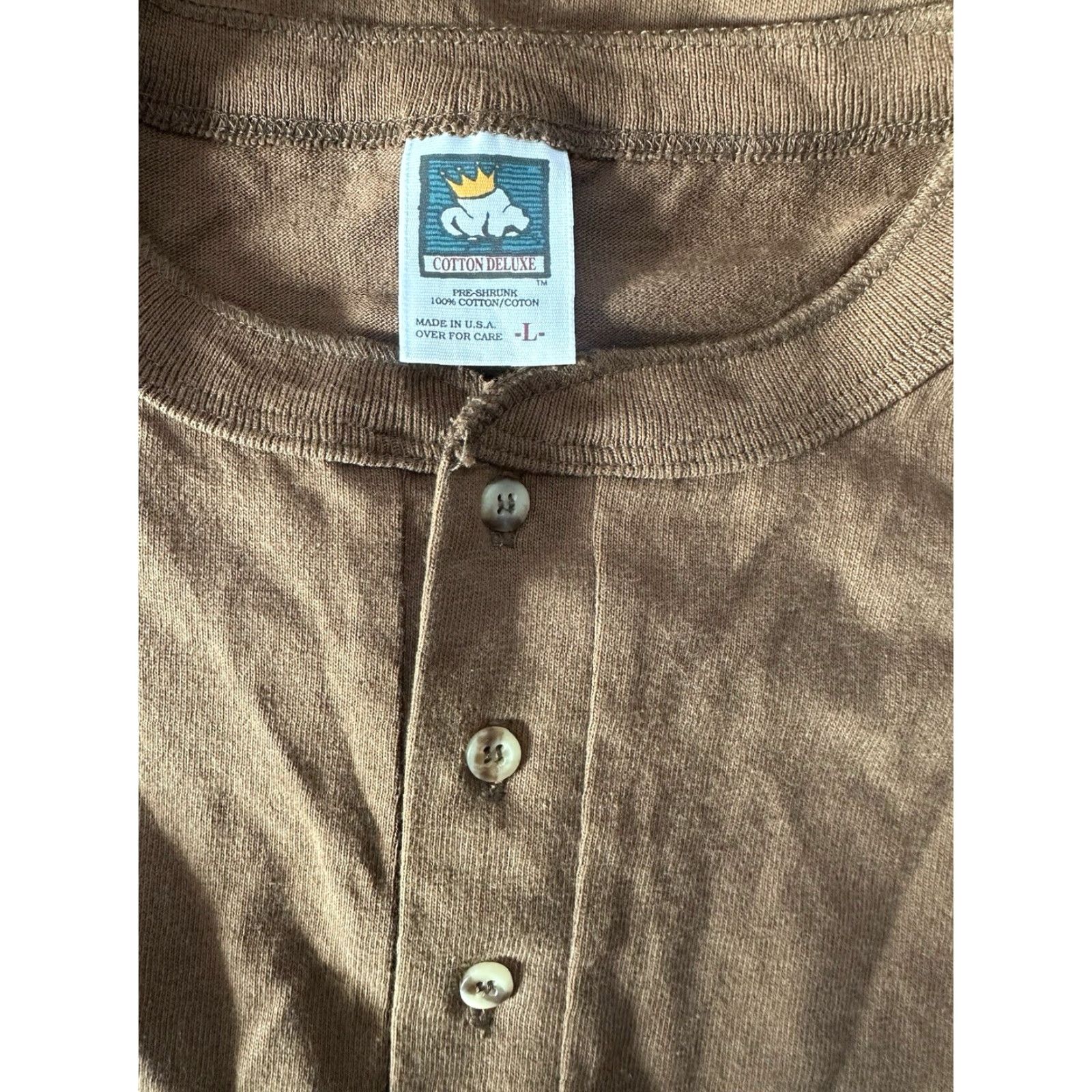 Vintage VINTAGE Cotton Deluxe Henley Shirt Mens L Deadstock NWOT 90s USA Made Brown 90s T-Shirt Cotton Deluxe Mens L Brown Short Sleeve Size US L / EU 52-54 / 3 - 3 Thumbnail