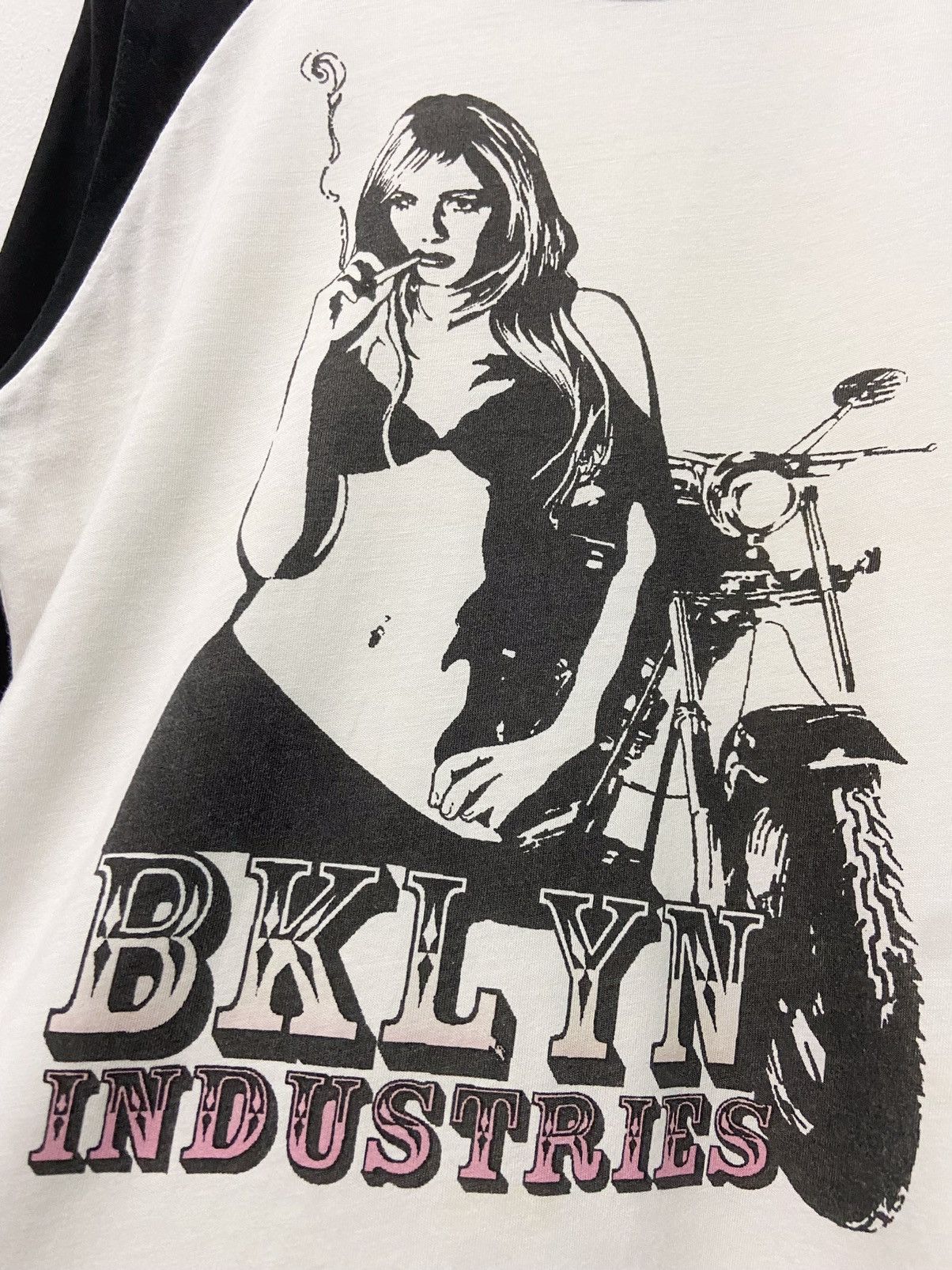 Brooklyn Industries 2000's Brooklyn Industries / Hysteric Glamour L/S T-Shirt Size US M / EU 48-50 / 2 - 4 Thumbnail