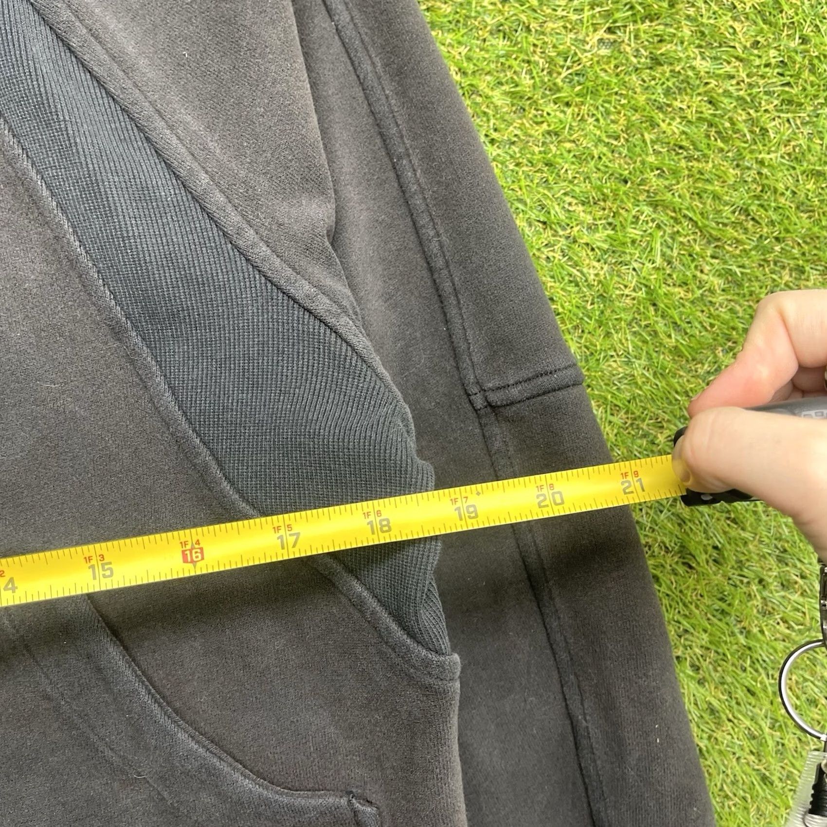 Lululemon Lululemon Scuba Oversized Hoodie Womens S Pullover 1/2 Zip Black Solid Logo Athletic Running & Jogging Womens Size S / US 4 / IT 40 - 4 Thumbnail