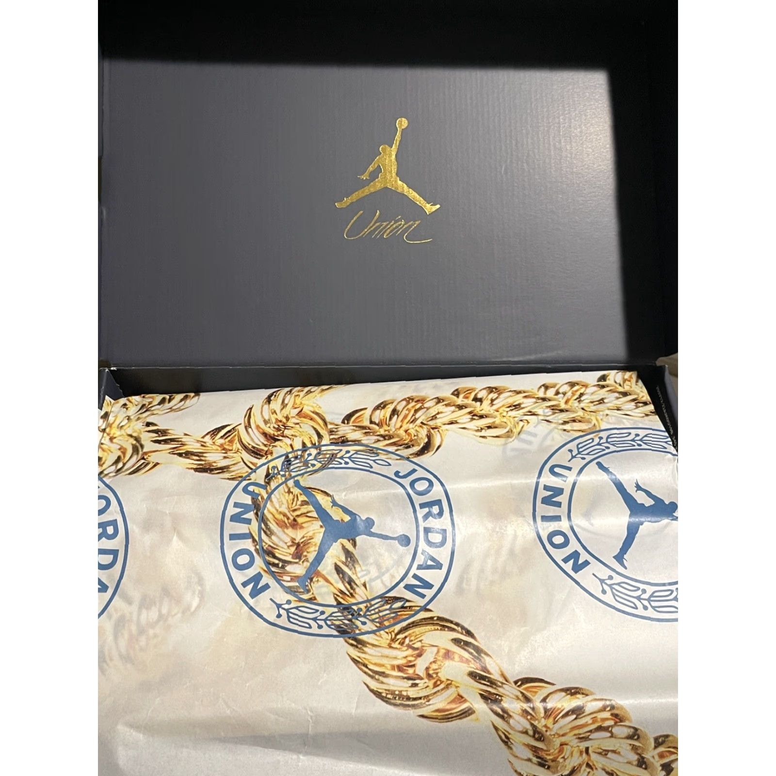 Jordan Brand Union X Air Jordan 1 Retro AJKO Low SP White Grey Sail DO8912-101 Size 13 Size US 13 / EU 46 - 3 Thumbnail