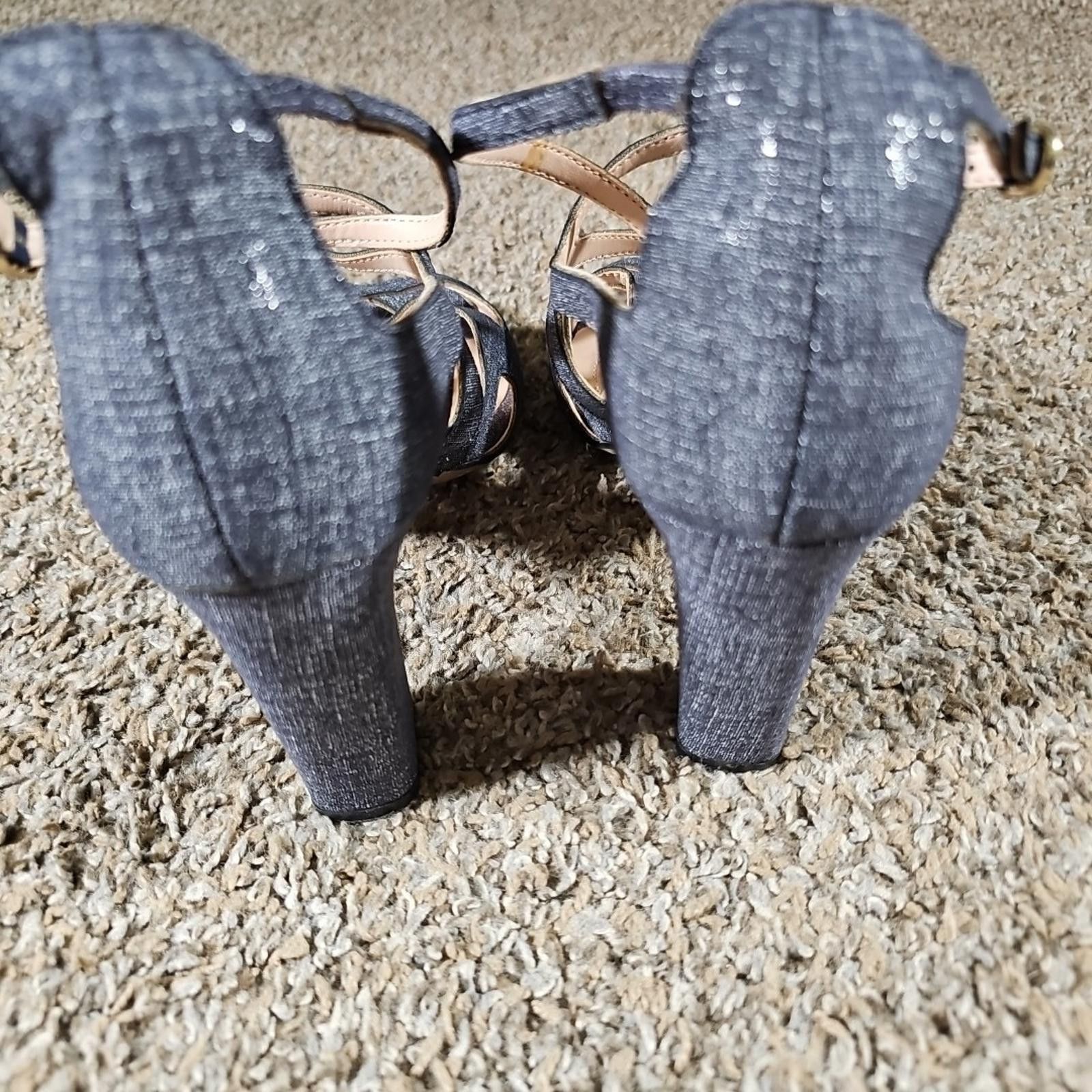 Other Kelly & Katie Collection Selidia Strap Heels US8 UK5.5 Size US 8 / IT 38 - 7 Thumbnail