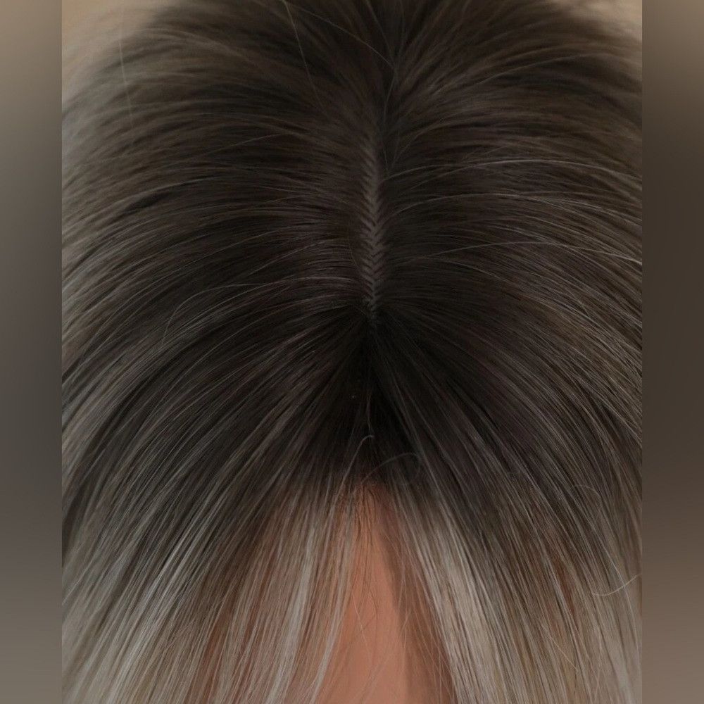 Other 24 Inch Straight Blonde Layered hair Wig With Curtain Bangs Size ONE SIZE - 5 Thumbnail