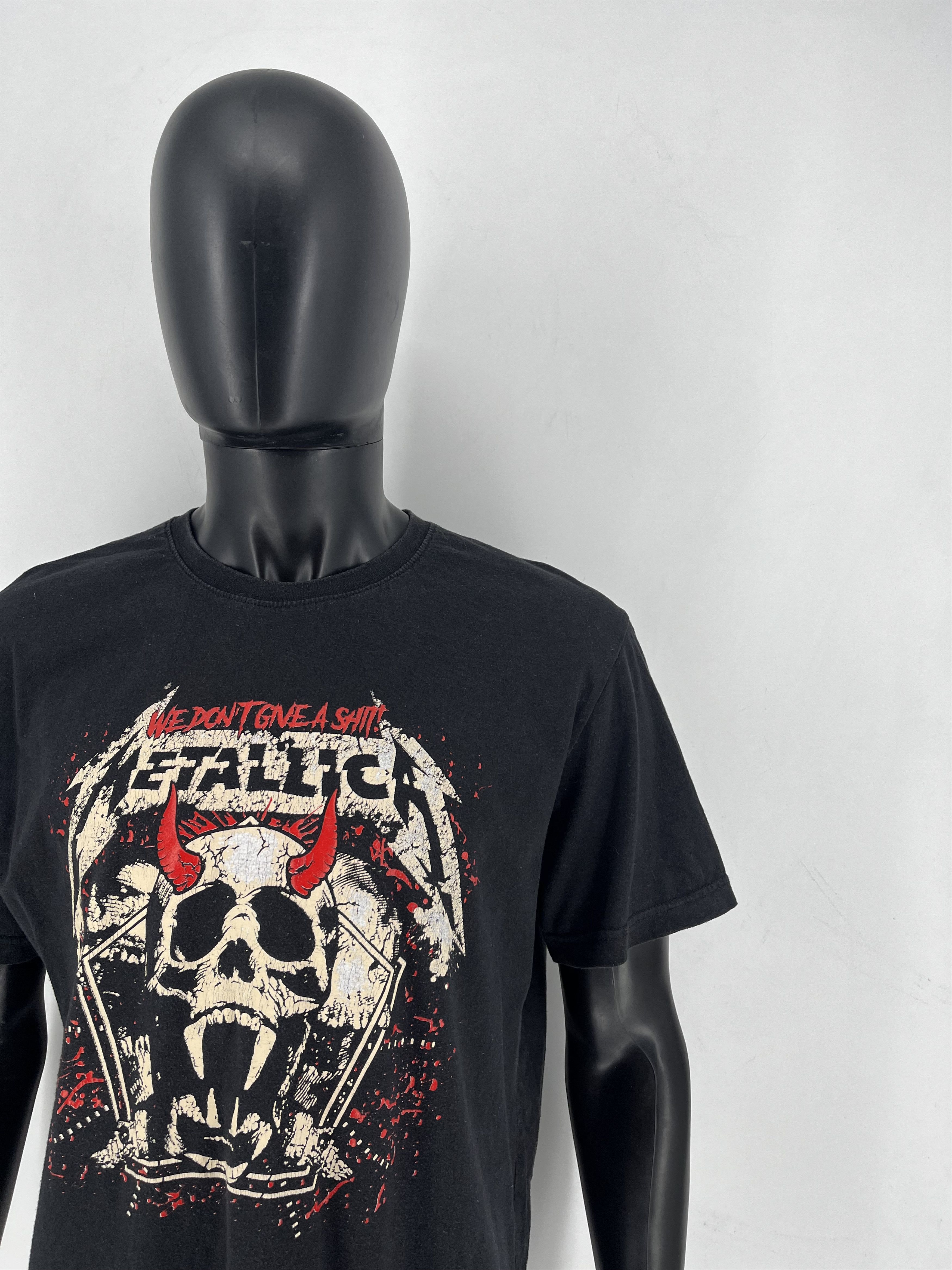 Band Tees Vintage 90s Y2K Metallica Horror Faded Band Rock Streetwear Size US L / EU 52-54 / 3 - 8 Thumbnail