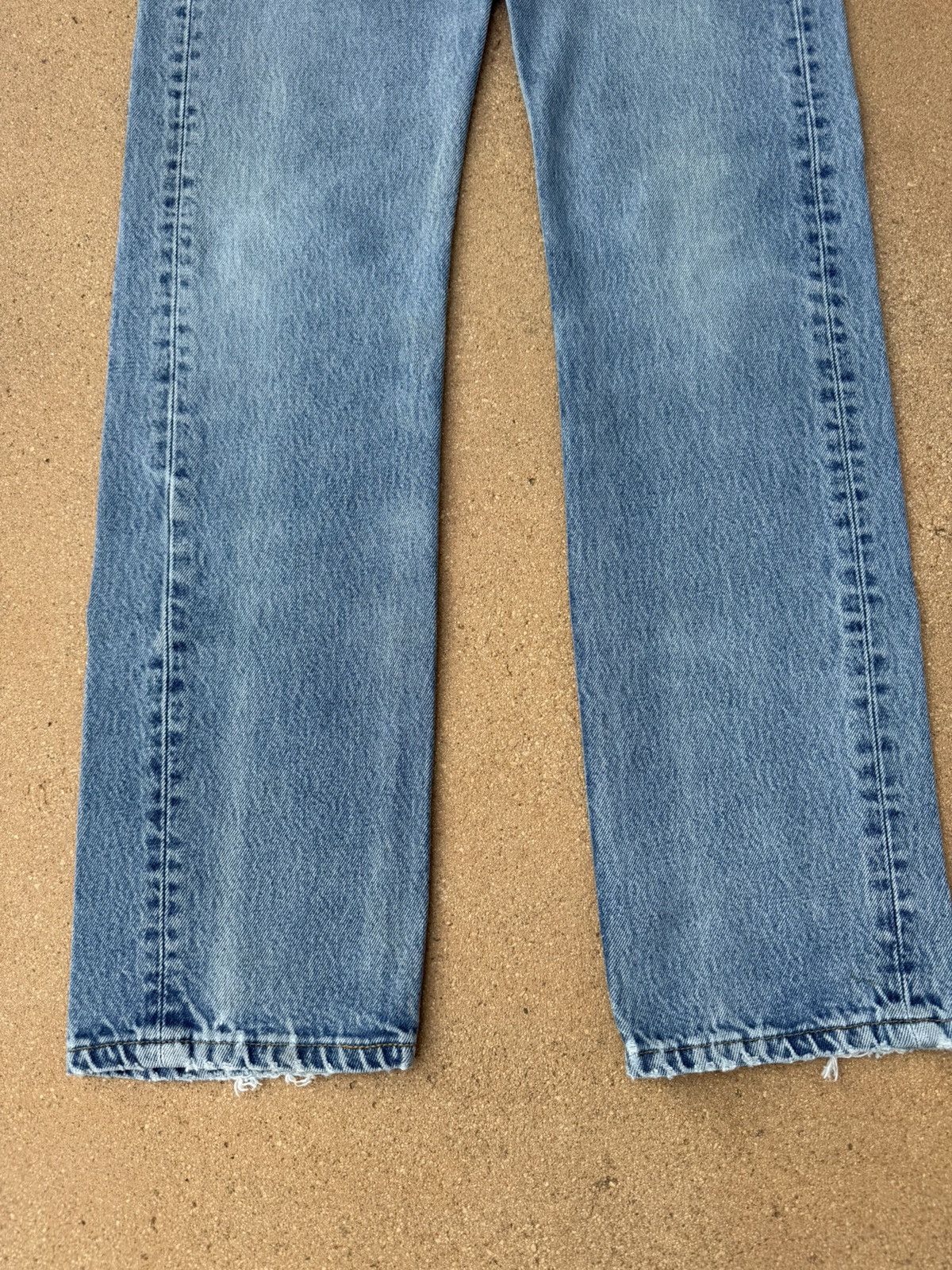 Levi's Vintage Levi’s 501xx Buttonfly Straight Faded Jeans 27x32 Size US 27 - 3 Thumbnail