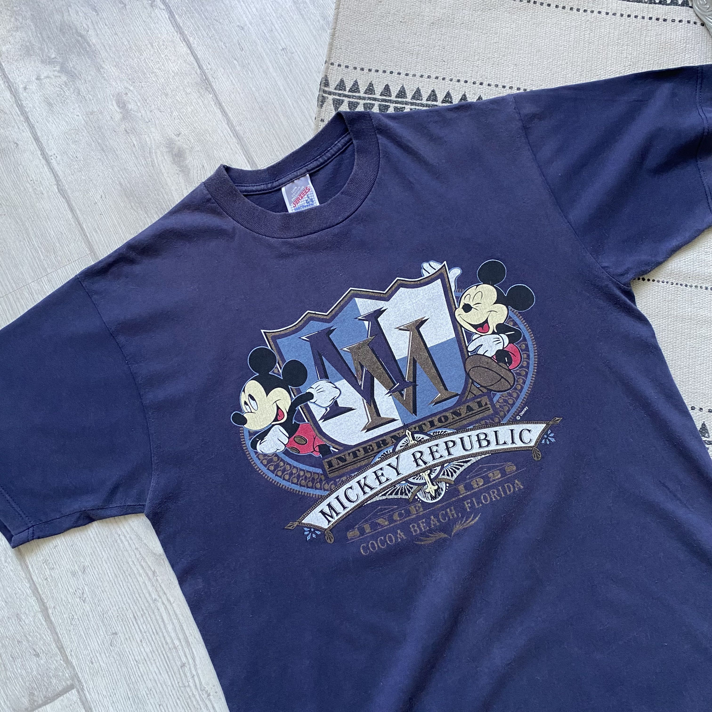 Disney Vintage 90s Faded Mickey Mouse Tee Disney World Y2K Size US L / EU 52-54 / 3 - 6 Thumbnail
