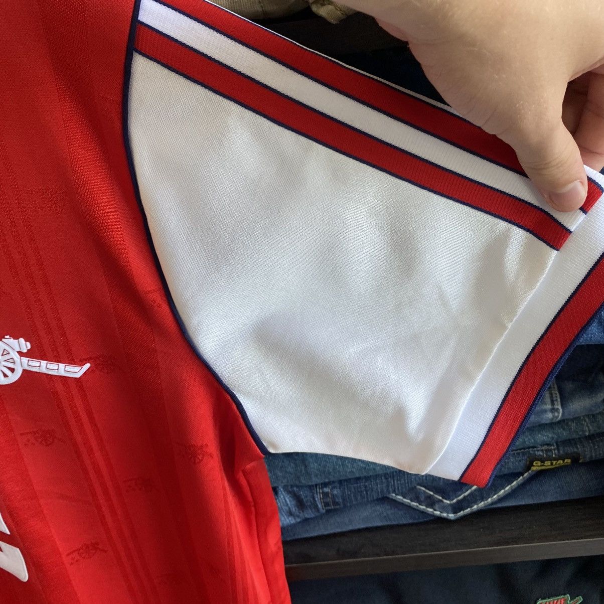Adidas Vintage RARE Adidas FC Arcenal 1986 JVC home soccer jersey Size US M / EU 48-50 / 2 - 11 Thumbnail