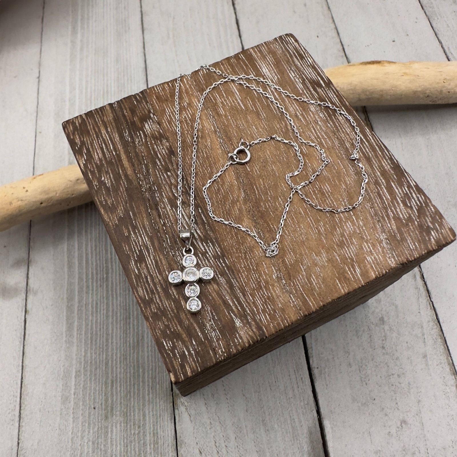 The Unbranded Brand Cross CZ Sterling Silver Necklace Size ONE SIZE - 3 Thumbnail