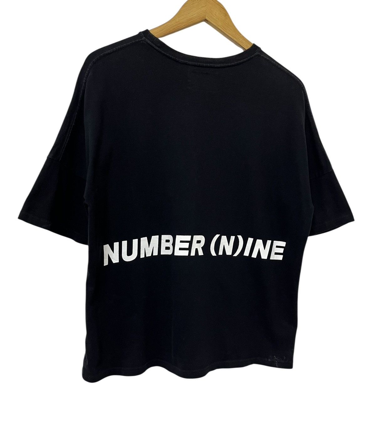 Number (N)ine NUMBER NINE BY TAKAHIRO MIYASHITA POCKET LOGO JAPAN TSHIRT Size US L / EU 52-54 / 3 - 6 Thumbnail