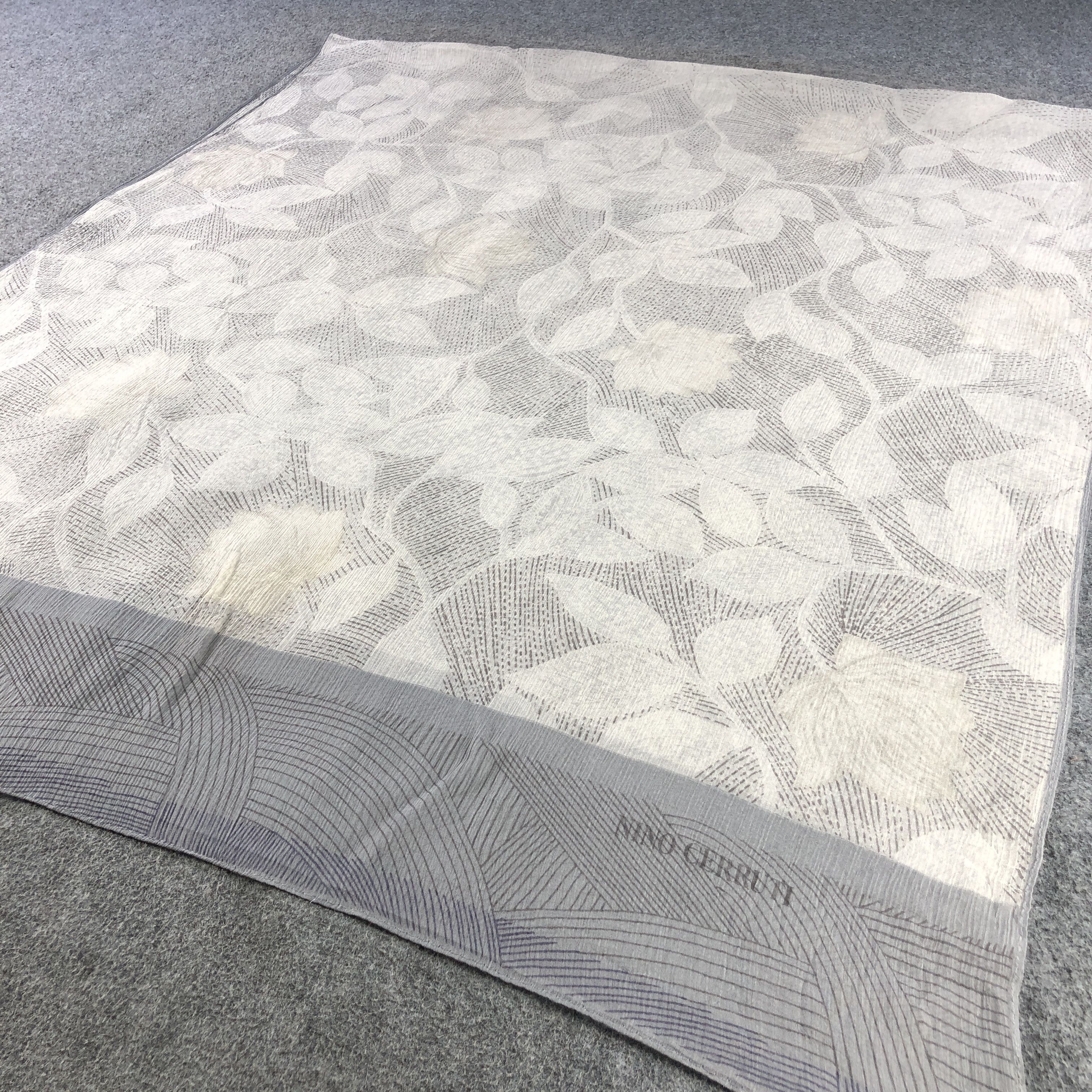 Vintage Nino Cerruti Floral Silk Stole Silk Scarf M1381 Size ONE SIZE - 3 Thumbnail