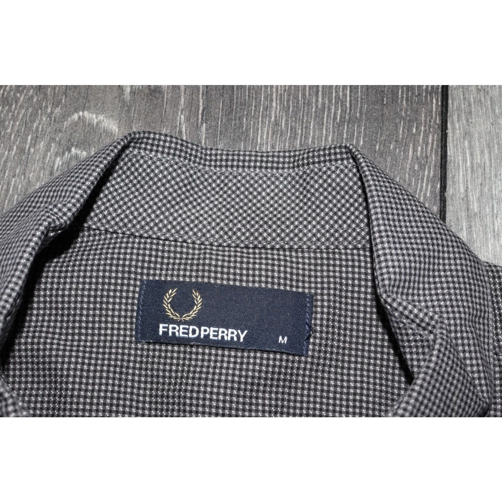 Fred Perry FRED PERRY SHIRT MEN'S M LONG SLEEVE CHECK BUTTON DOWN SHIRT M2570/102 GRAY Size US M / EU 48-50 / 2 - 3 Thumbnail