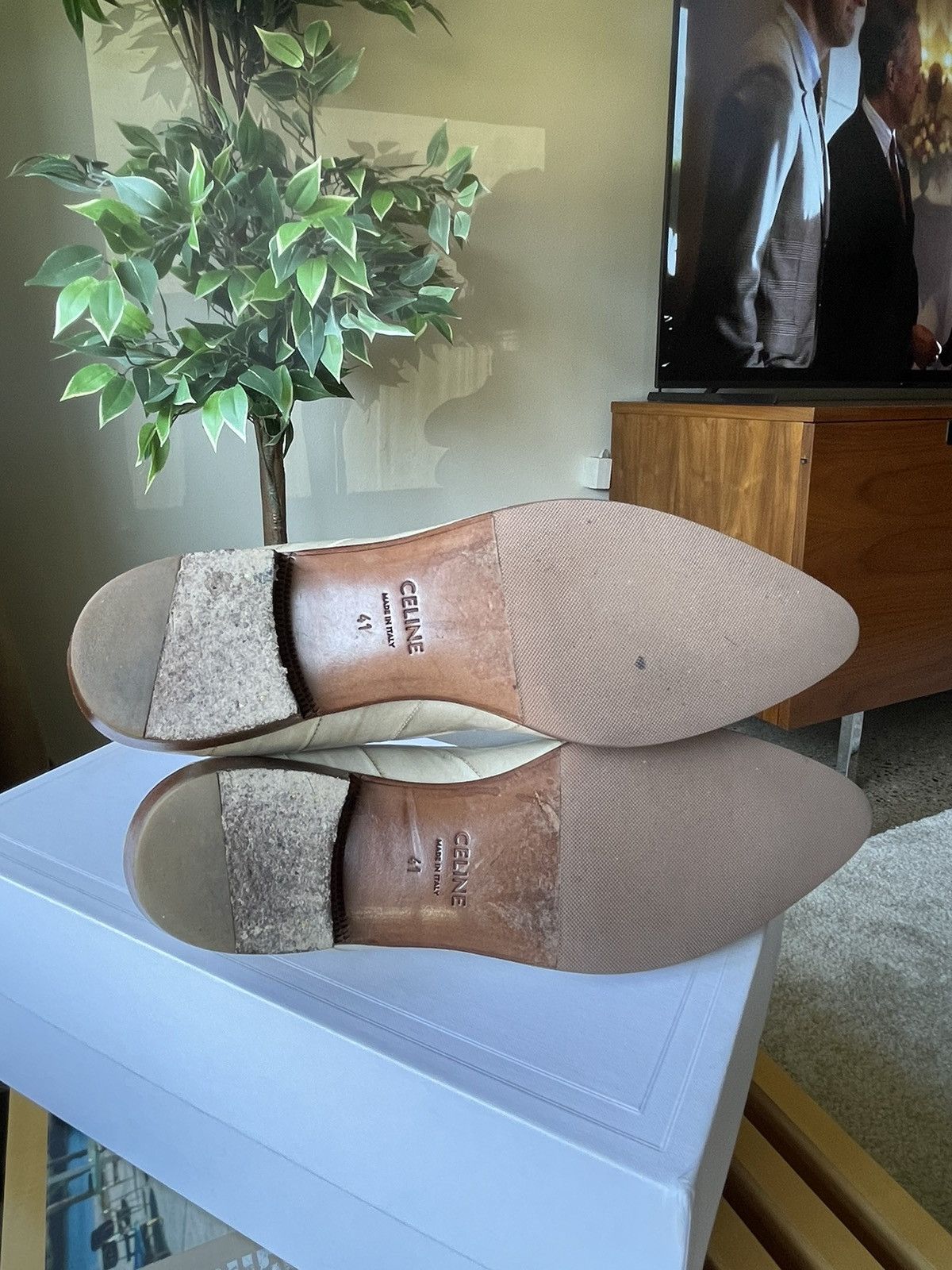 CELINE タッセルローファー 鰻革　イールレザー　39 CELINE タッセルローファー 鰻革 イールレザー 39 - メルカリ