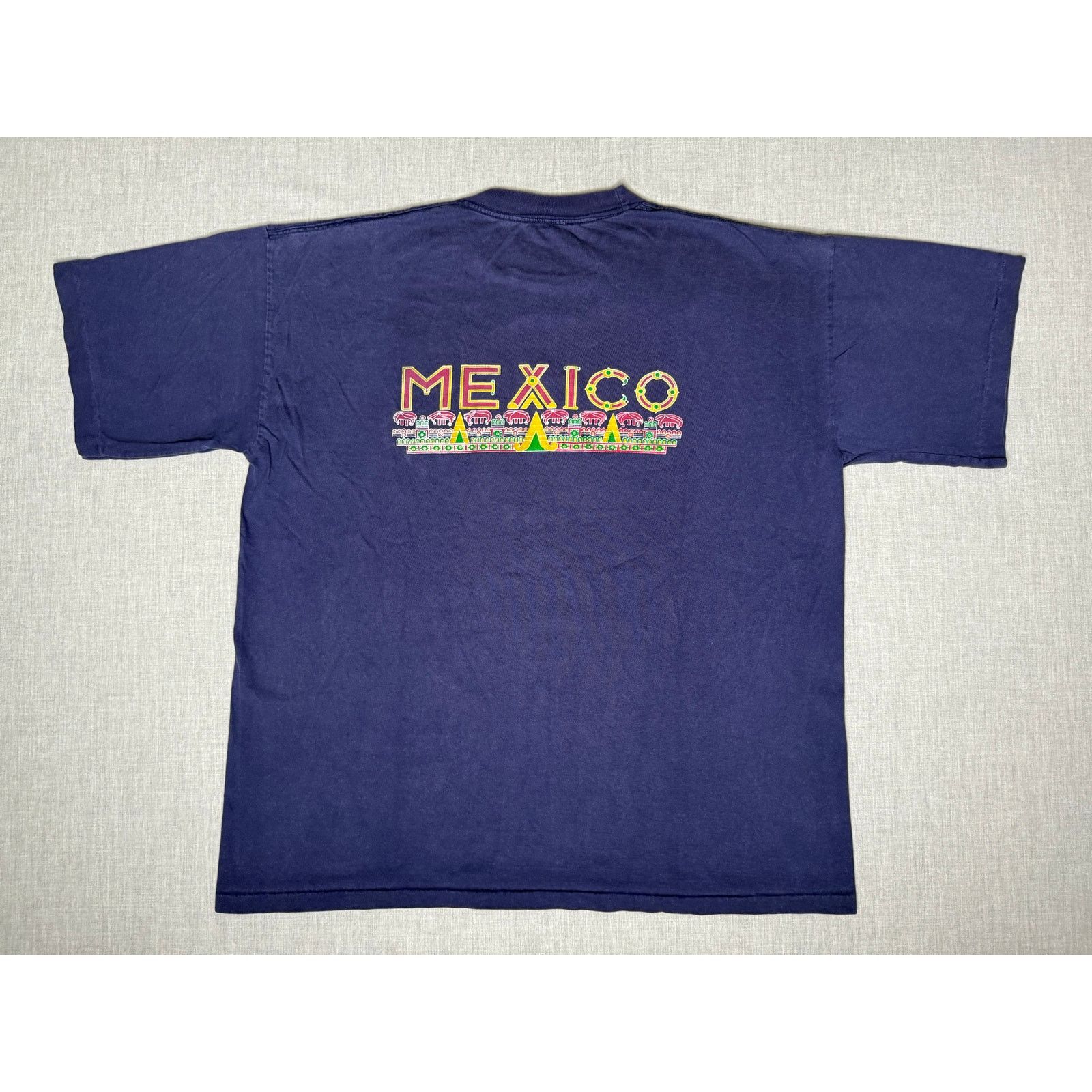 Vintage Vintage 90s Mexico Aztec Single Stitch T-shirt XL 24x28.5 Size US XL / EU 56 / 4 - 2 Thumbnail