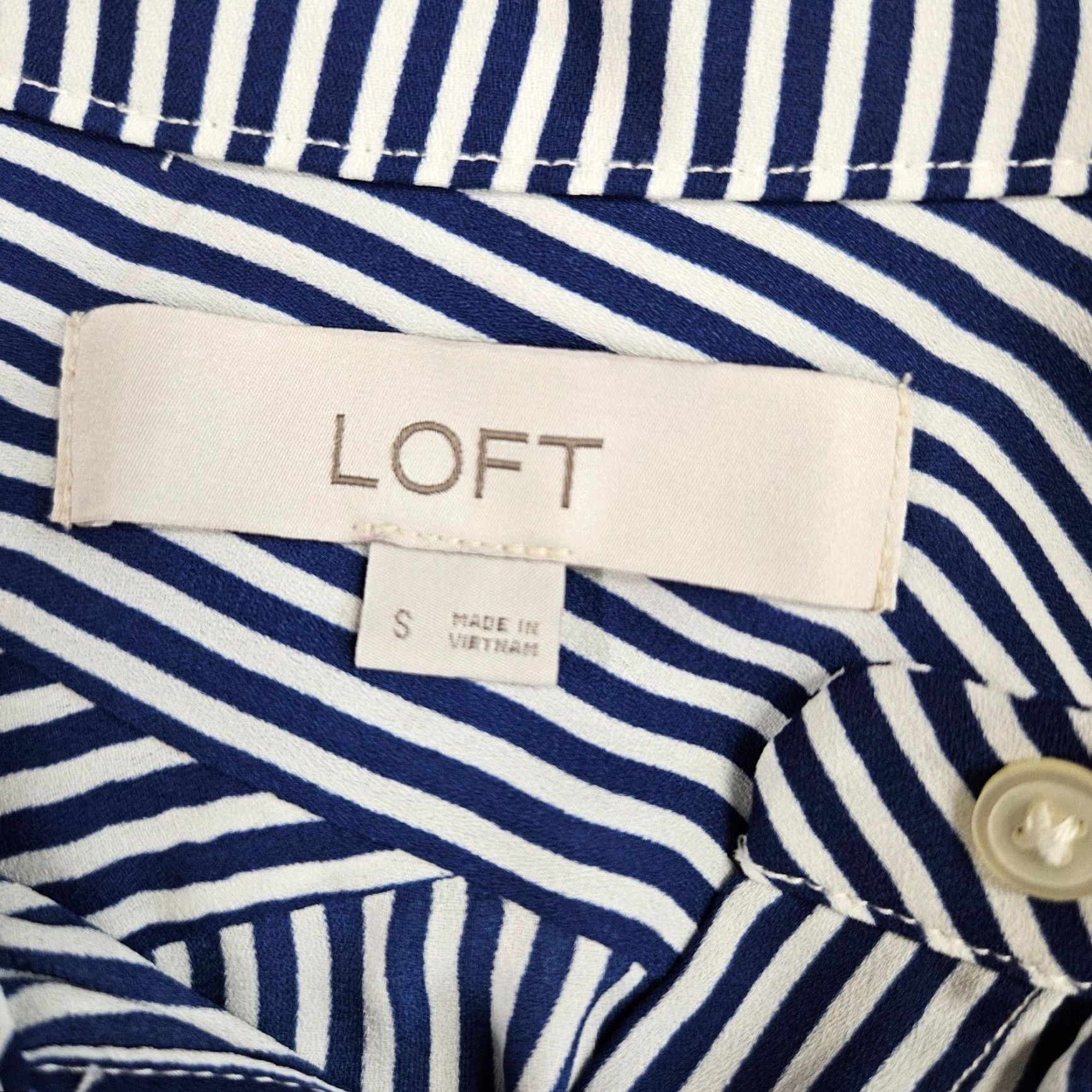 Loft VINTAGE LOFT Ann Taylor Button Front Top Shirt Womens Small Blue White Stripe Long Sleeve Size S / US 4 / IT 40 - 6 Thumbnail