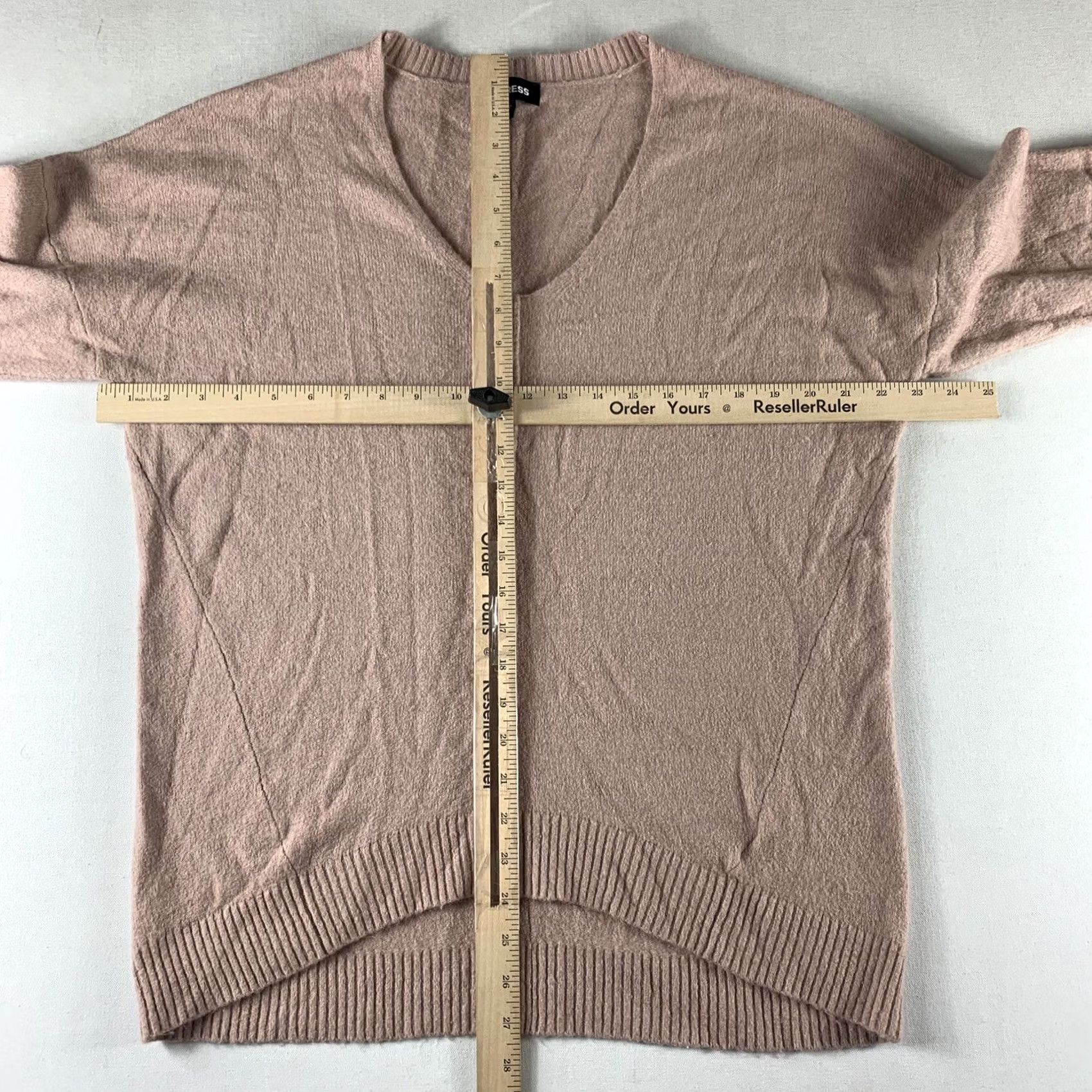 Express Express V-Neck Pink Reverse Stitched Pullover Long Sleeve Women S Casual Party/Cocktail Travel Workwear Size S / US 4 / IT 40 - 4 Thumbnail
