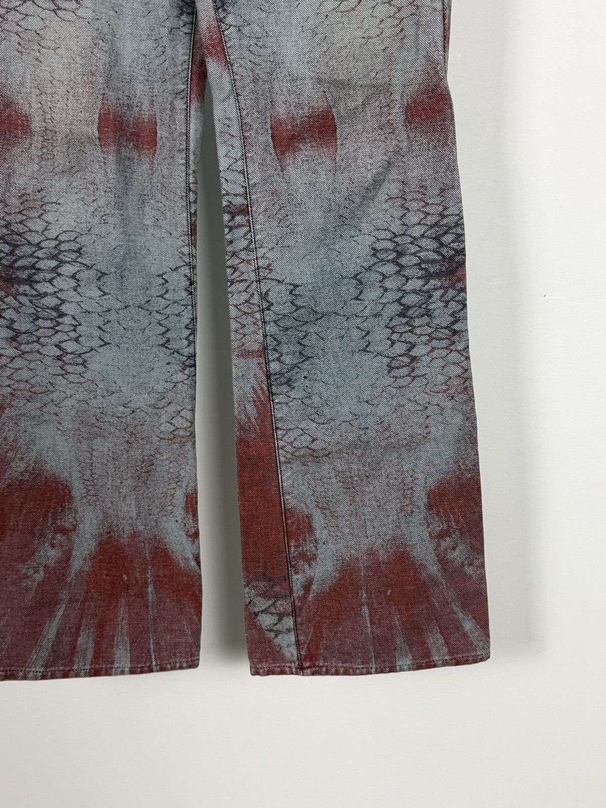 Roberto Cavalli Roberto Cavalli S/S2001 Flared Bleeding Python Scale Jeans Size 30" / US 8 / IT 44 - 7 Thumbnail
