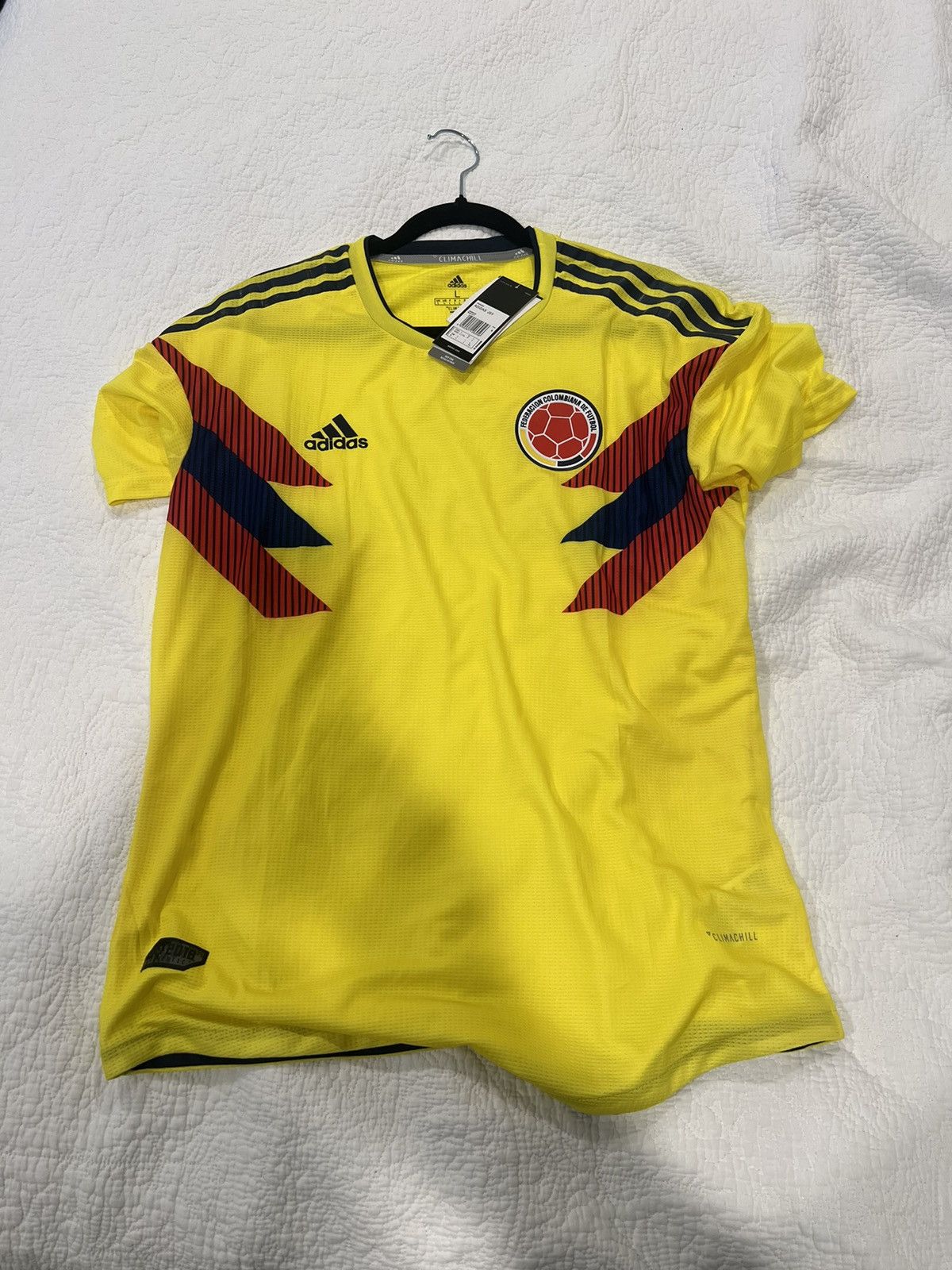 Colombia Adidas Soccer Jersey sold Size Large