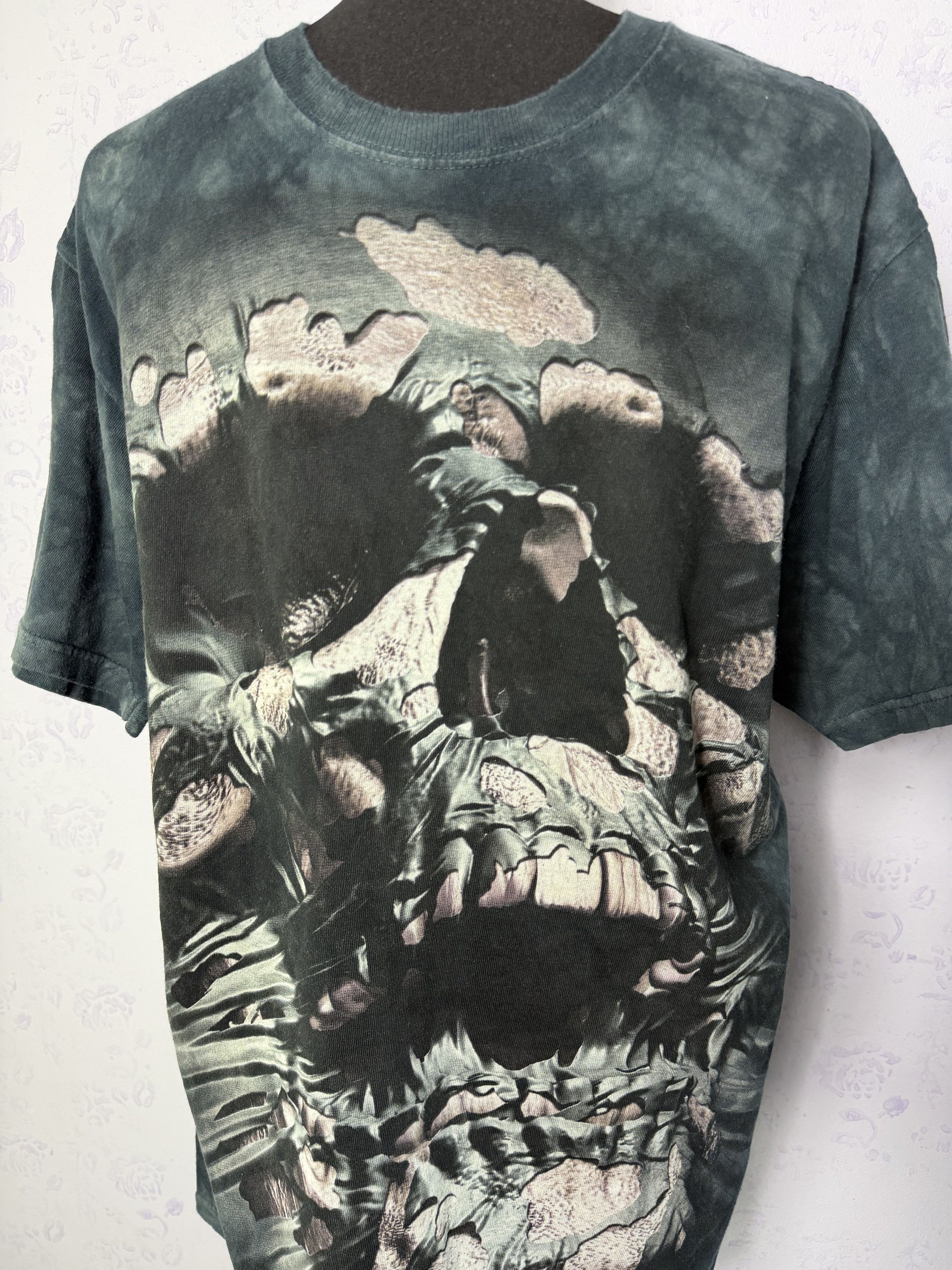 The Mountain The Mountain Skull Graphic Tee Print Washed Tie Dye M Size US M / EU 48-50 / 2 - 2 Thumbnail