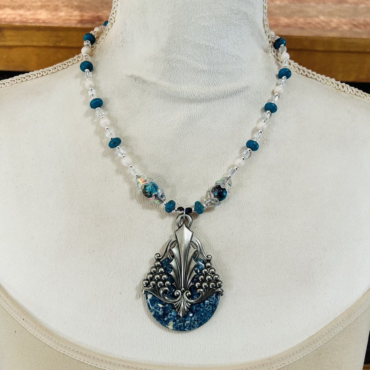 Handmade Handcrafted art glass bead crystal art deco orgone necklace Size ONE SIZE - 2 Thumbnail