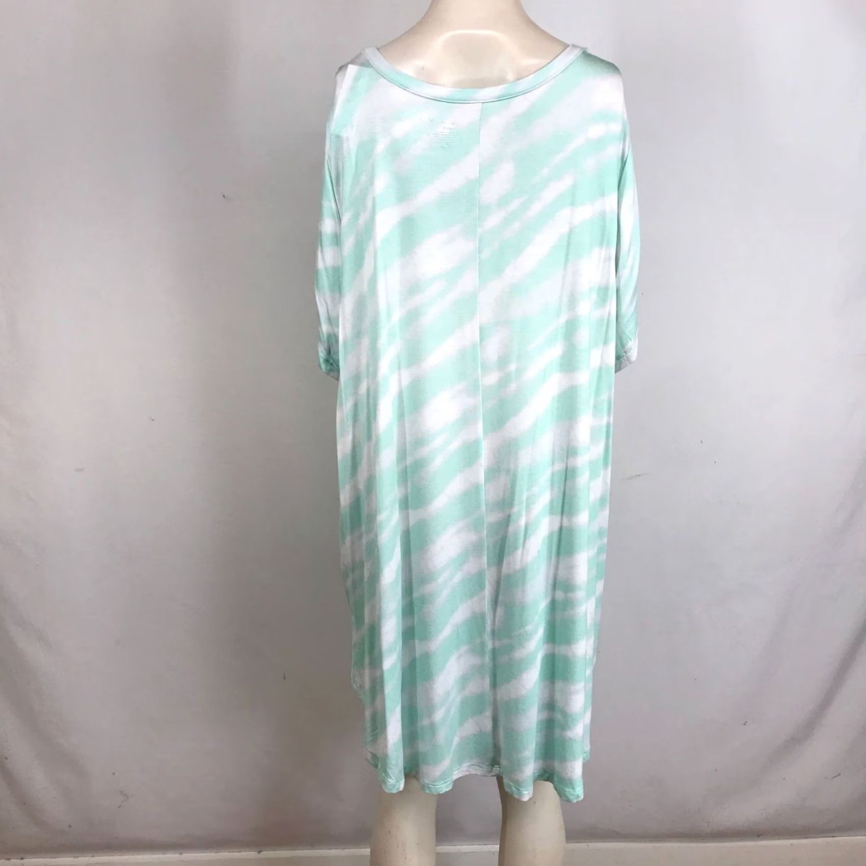 Vintage LIVI WOMEN'S LARGE GREEN/WHITE STRIPE SHORT SLEEVE ROUND NECK SHIRT Size L / US 10 / IT 46 - 5 Thumbnail