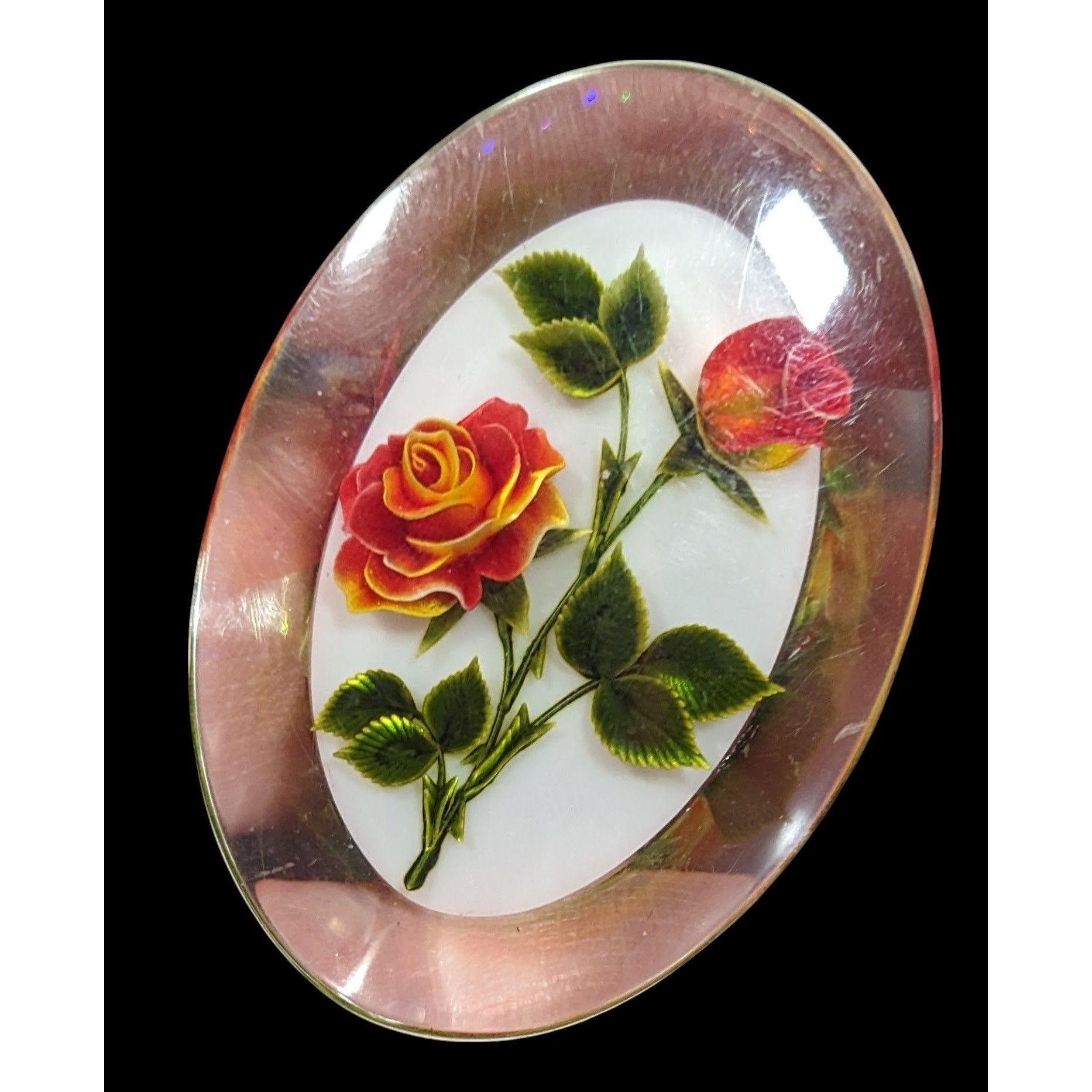 Other Vintage Gem-Tone Rose Carved Lucite Brooch Size ONE SIZE - 5 Thumbnail