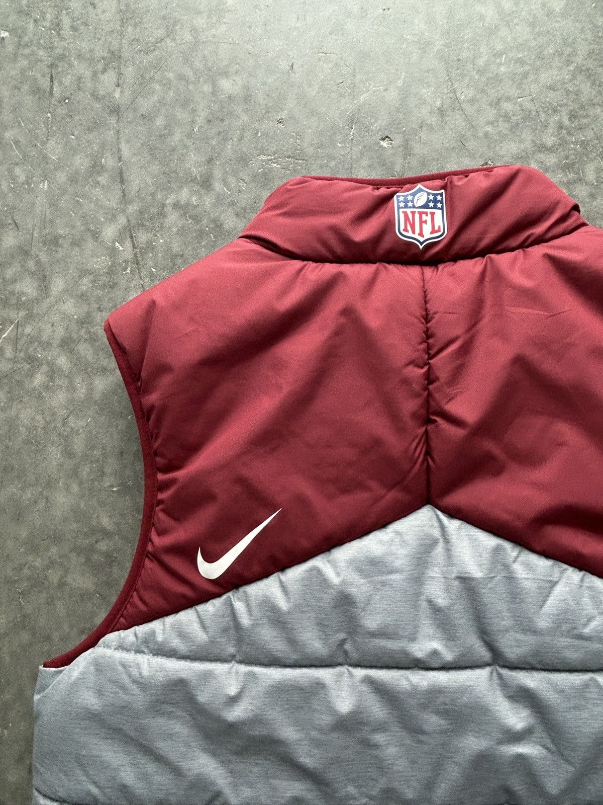 Nike NFL Nike On Field Washington Redskins Puffer Vest Size US S / EU 44-46 / 1 - 8 Thumbnail