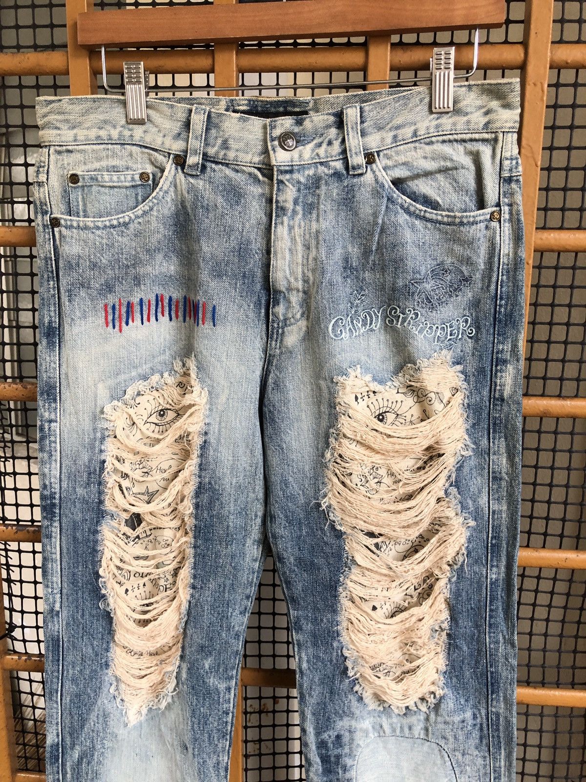 Japanese Brand CANDY STRIPPER DISTRESSED STYLE DENIM JEANS Size US 32 / EU 48 - 2 Thumbnail