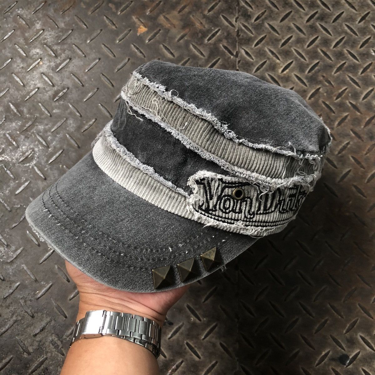 Von Dutch Vondutch Distressed Hat Grunge Gothic Limited Edition Size ONE SIZE - 2 Thumbnail