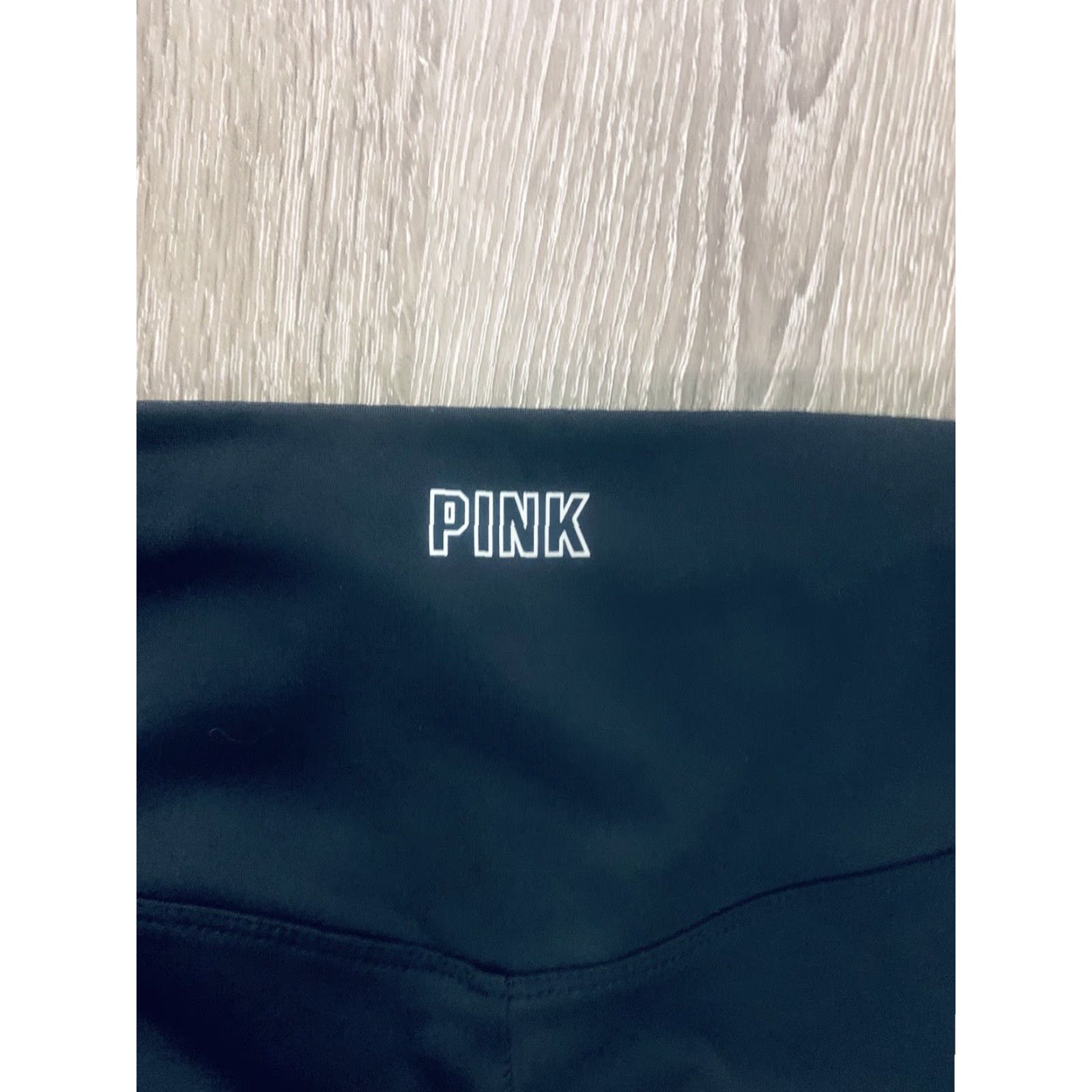 Victoria's Secret **Victoria's Secret PINK Women's Size Small Black Leggings** User: Victoria's Secret Pink Women's Size Small Black Leggings Size 28" / US 6 / IT 42 - 4 Thumbnail
