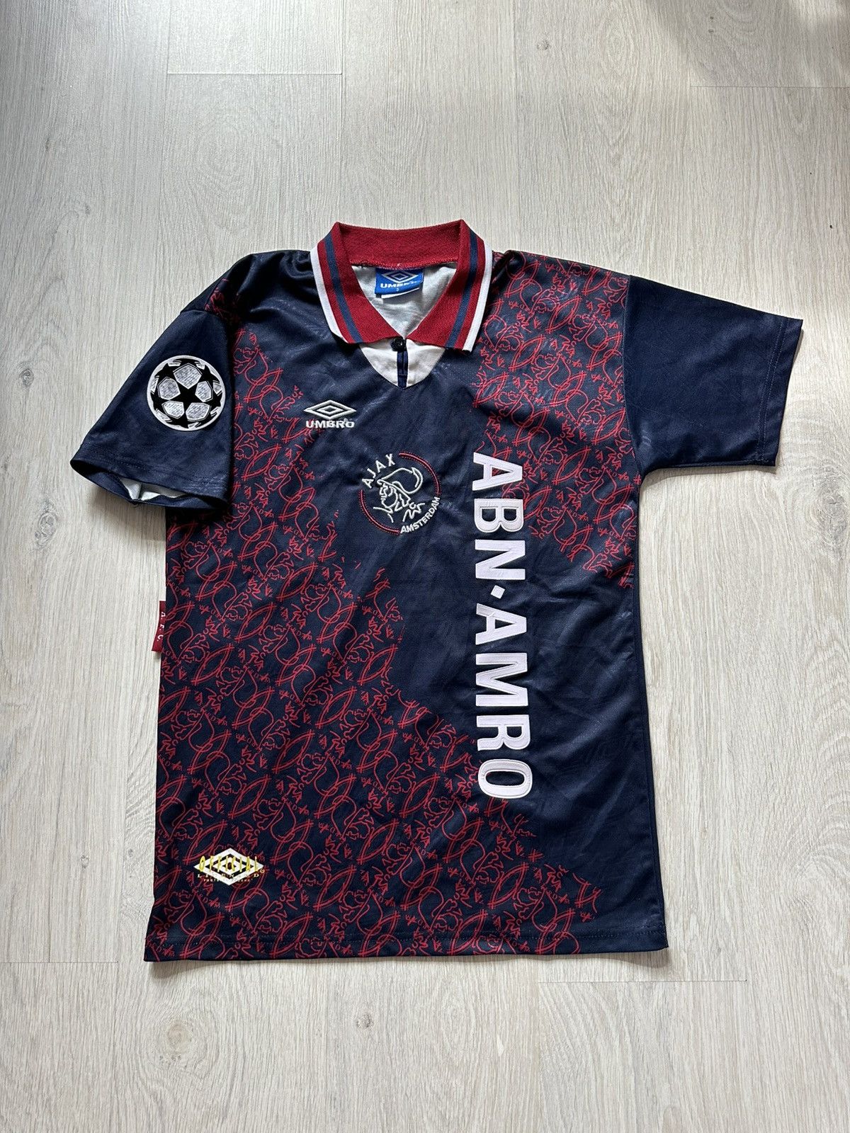 Umbro Umbro Ajax Amsterdam 1994-1995 Away Jersey Size S Size US S / EU 44-46 / 1 - 1 Thumbnail