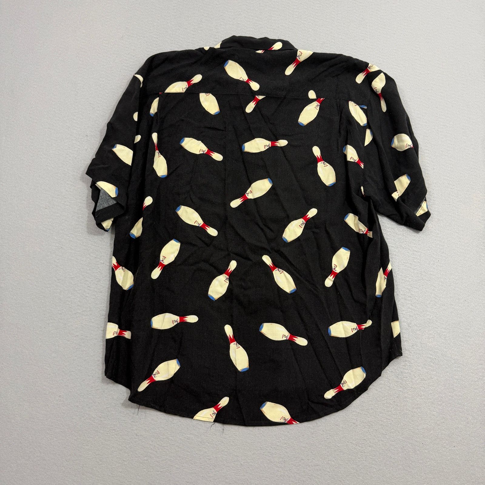Guess Vintage 90s Guess by Georges Marciano Bowling Button Shirt Size US S / EU 44-46 / 1 - 9 Thumbnail