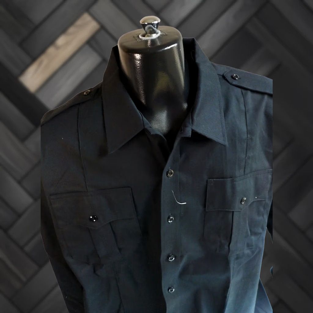 Vintage VINTAGE Blauer Mens Long Sleeve Button Front Work Shirt 8703X Dark Navy Poly/Cotton XL NWT Size US XL / EU 56 / 4 - 1 Thumbnail