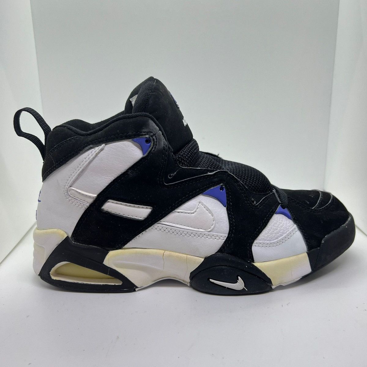 Nike basketball vintage best sale