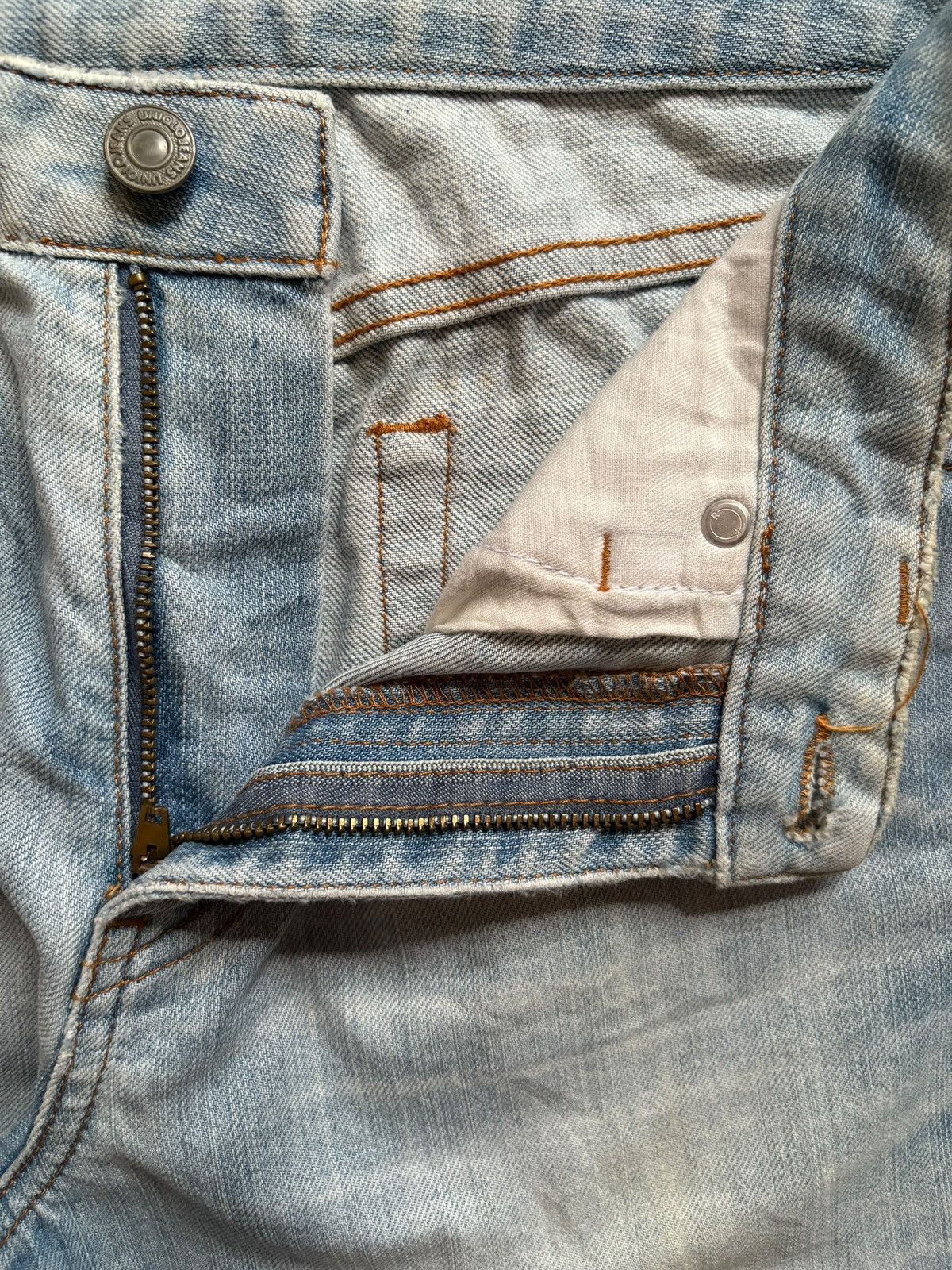 Japanese Brand × Marni × Uniqlo Vintage Japanese Uniqlo Stone Wash Patched Flare Jeans Size 28" / US 6 / IT 42 - 9 Thumbnail