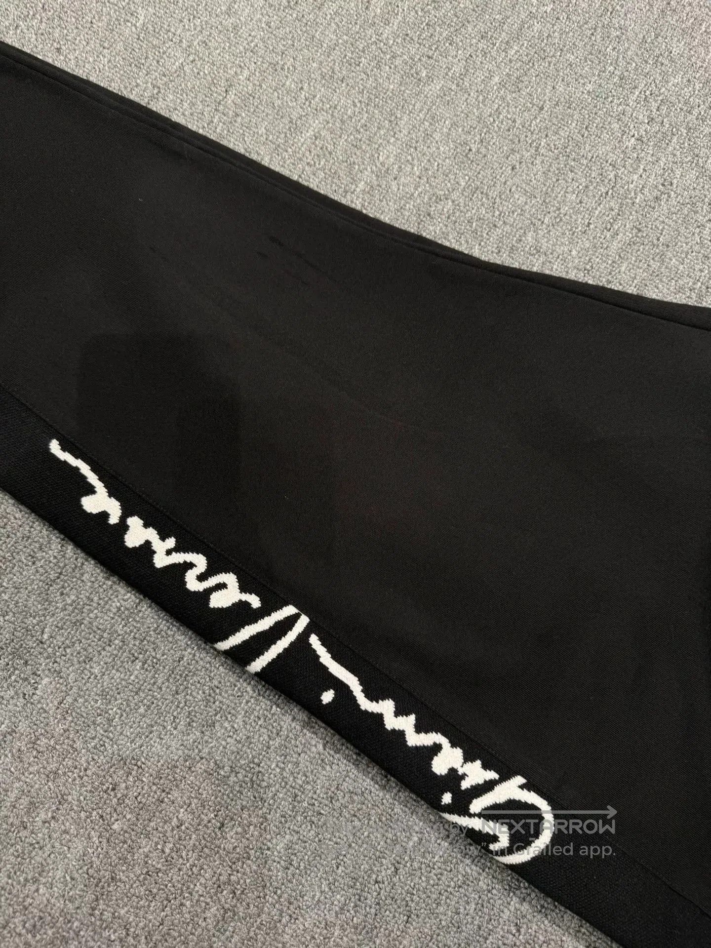 Versace Versace Casual Pants New. Size US 28 / EU 44 - 6 Thumbnail